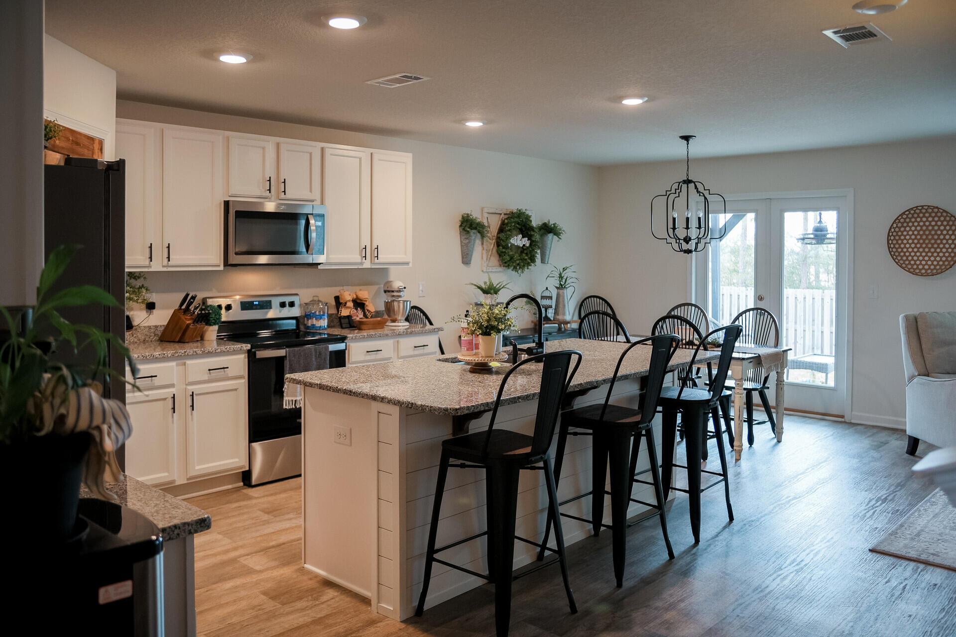 REDSTONE COMMONS - Residential