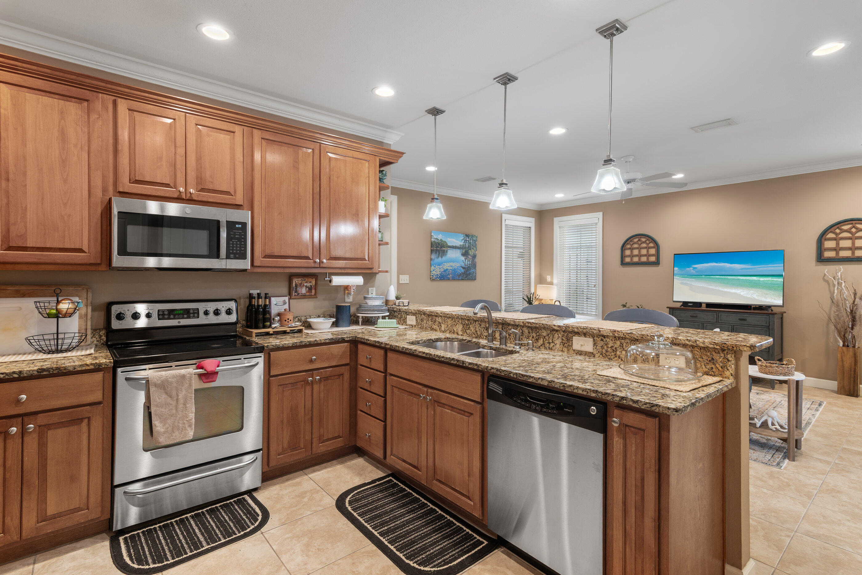 CHURCH STREET VILLAGE - Residential Lease