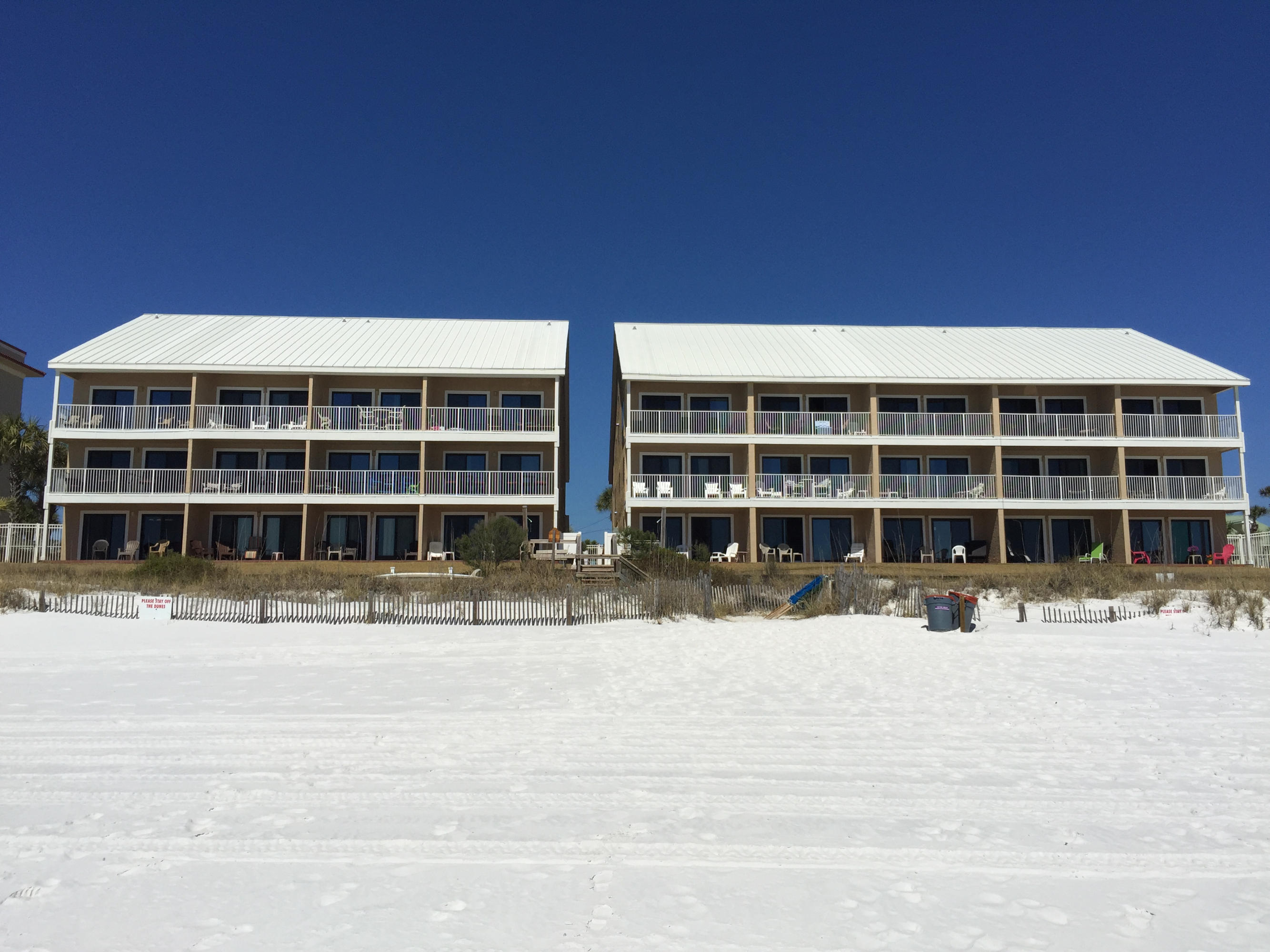 CRYSTAL VILLAS CONDO PH 2 - Residential