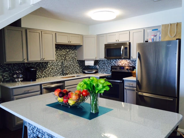 CRYSTAL VILLAS CONDO PH 2 - Residential