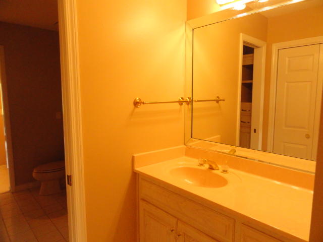 KENNEDY LAKES 1ST ADDN - Residential