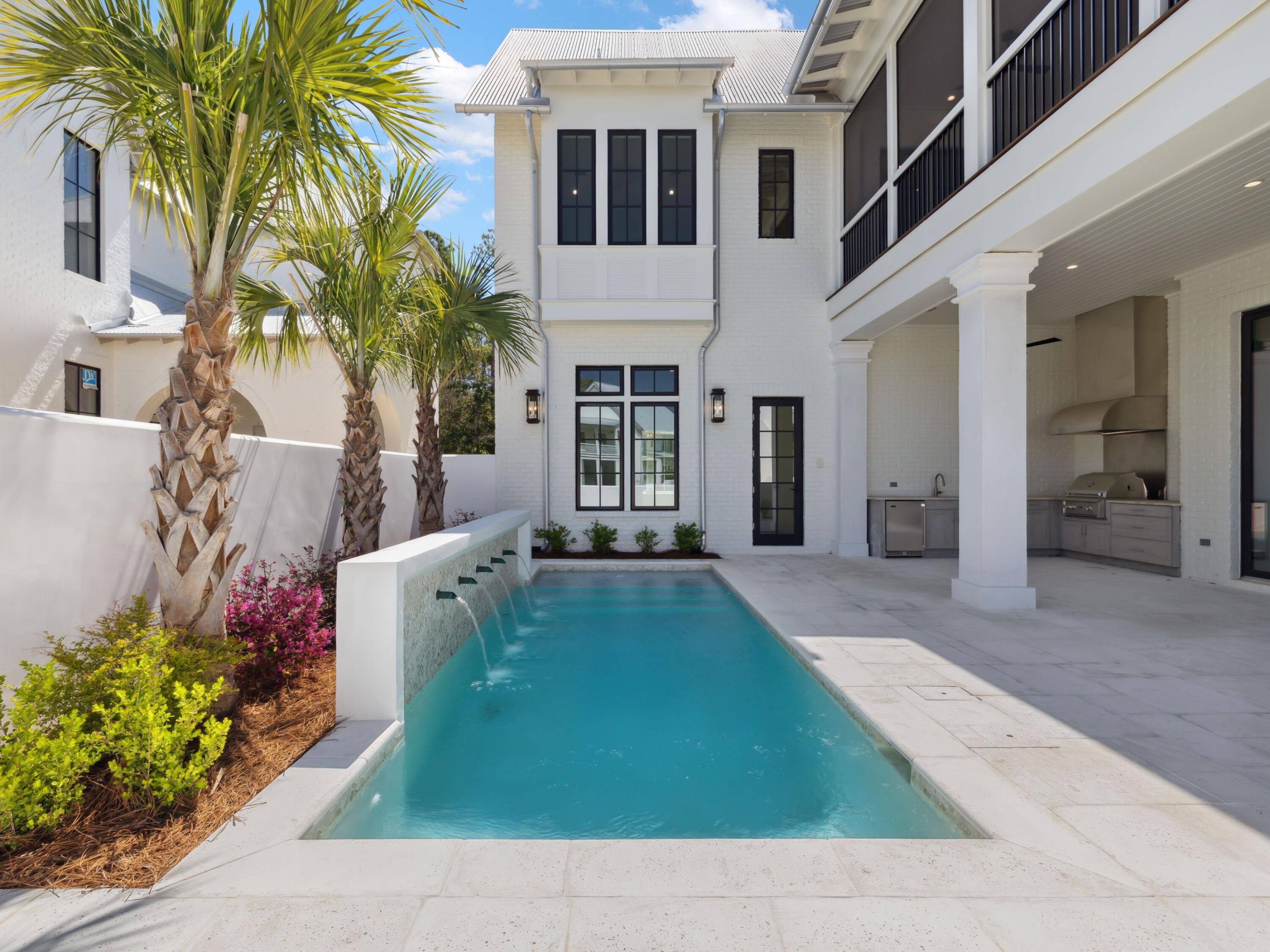 CHURCHILL OAKS - Residential