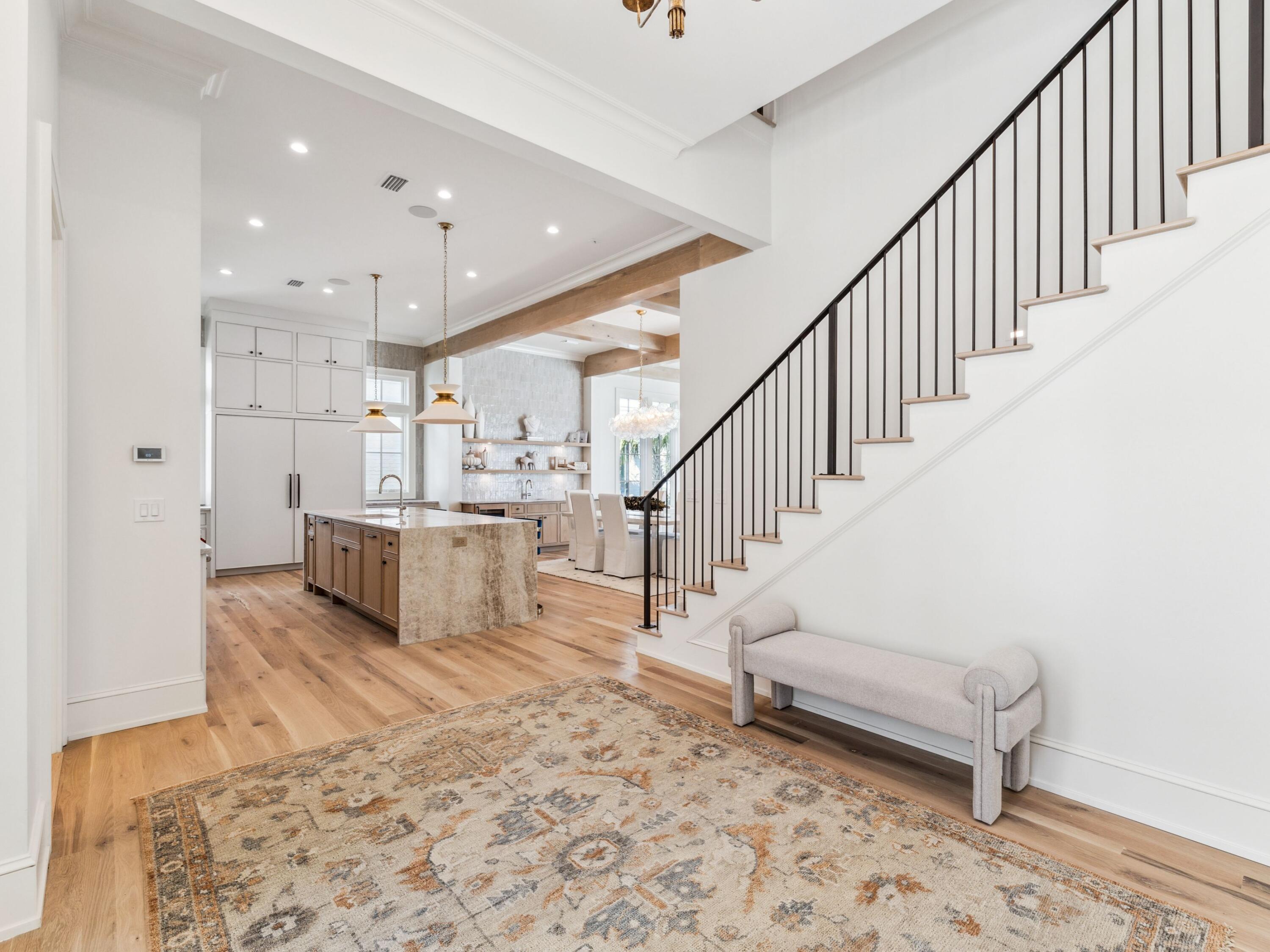 CHURCHILL OAKS - Residential