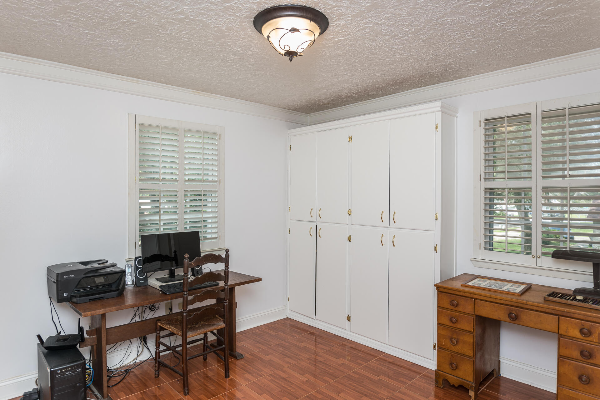 CANTERBURY WOODS - Residential