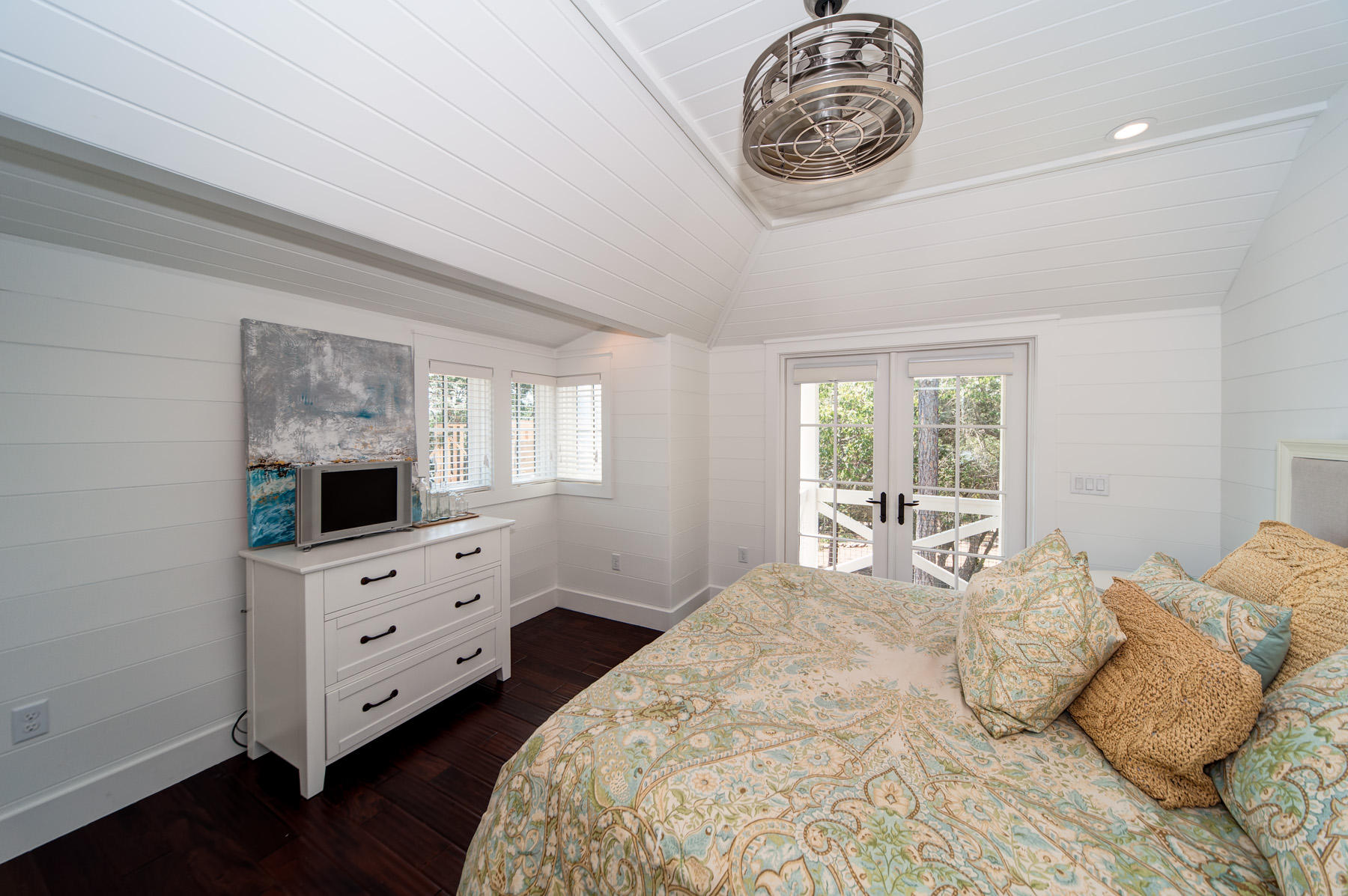 DRAPER LAKE COASTAL VILLAGE - Residential