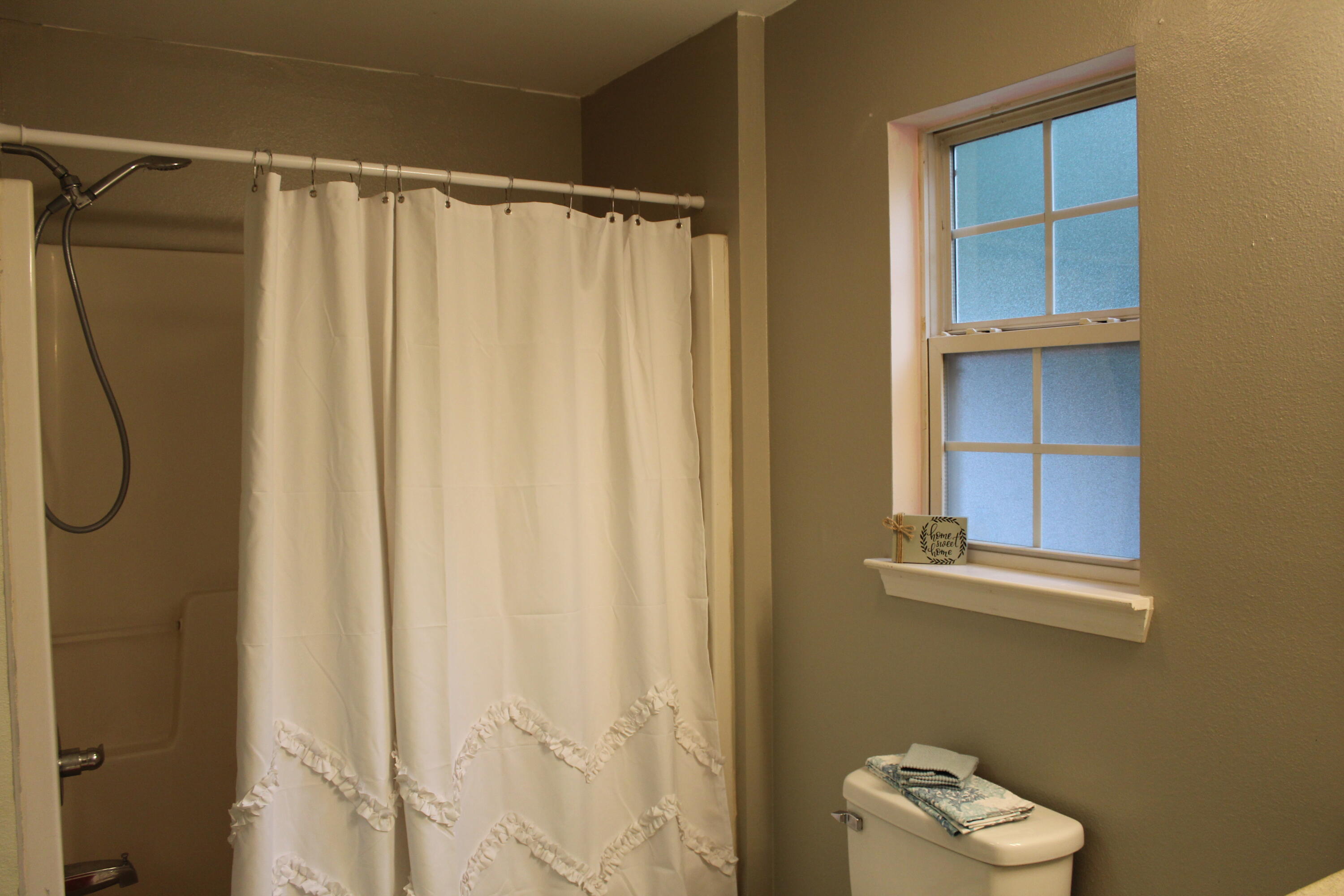 HOLLAND ADDN - Residential