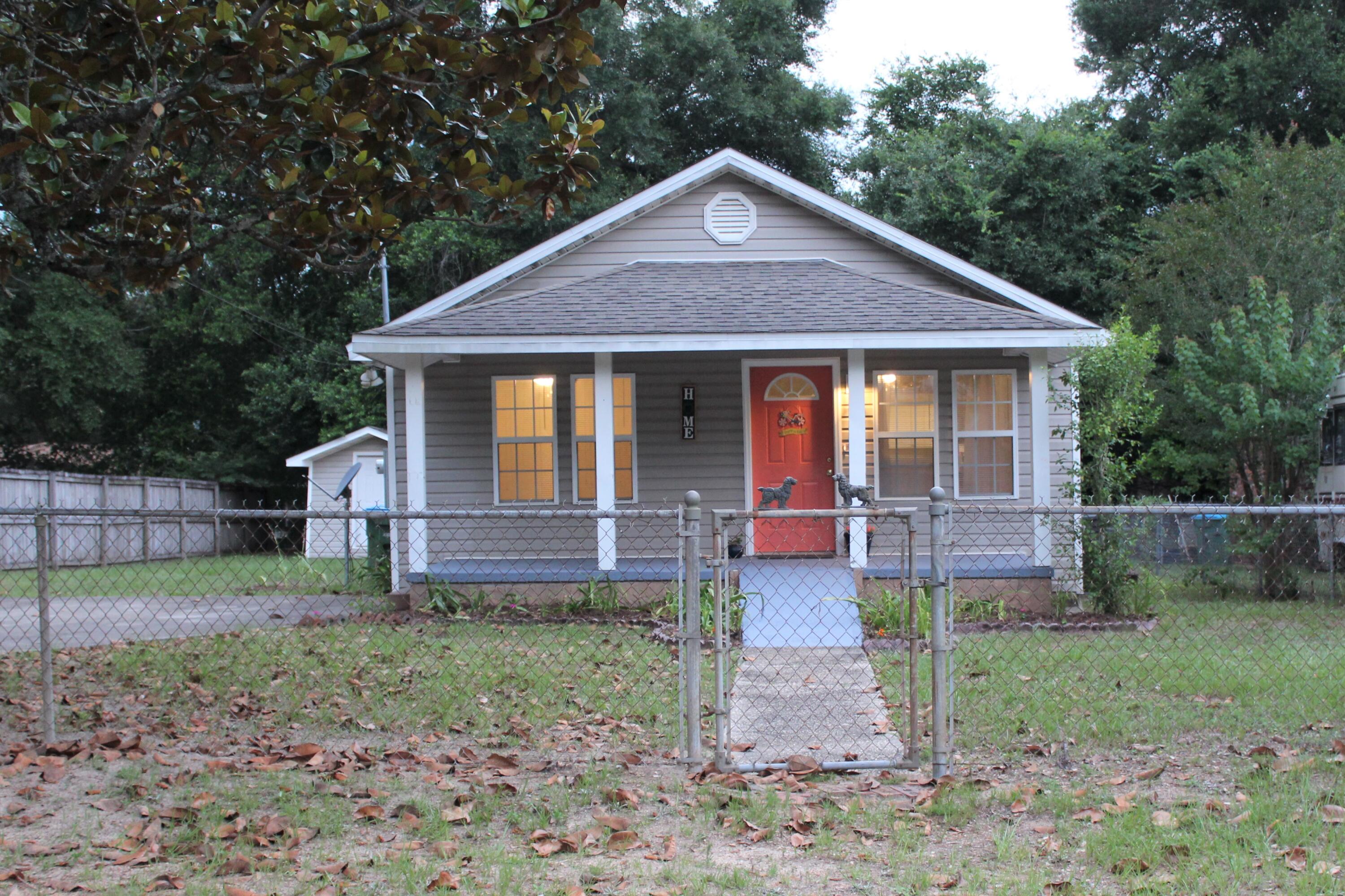 HOLLAND ADDN - Residential