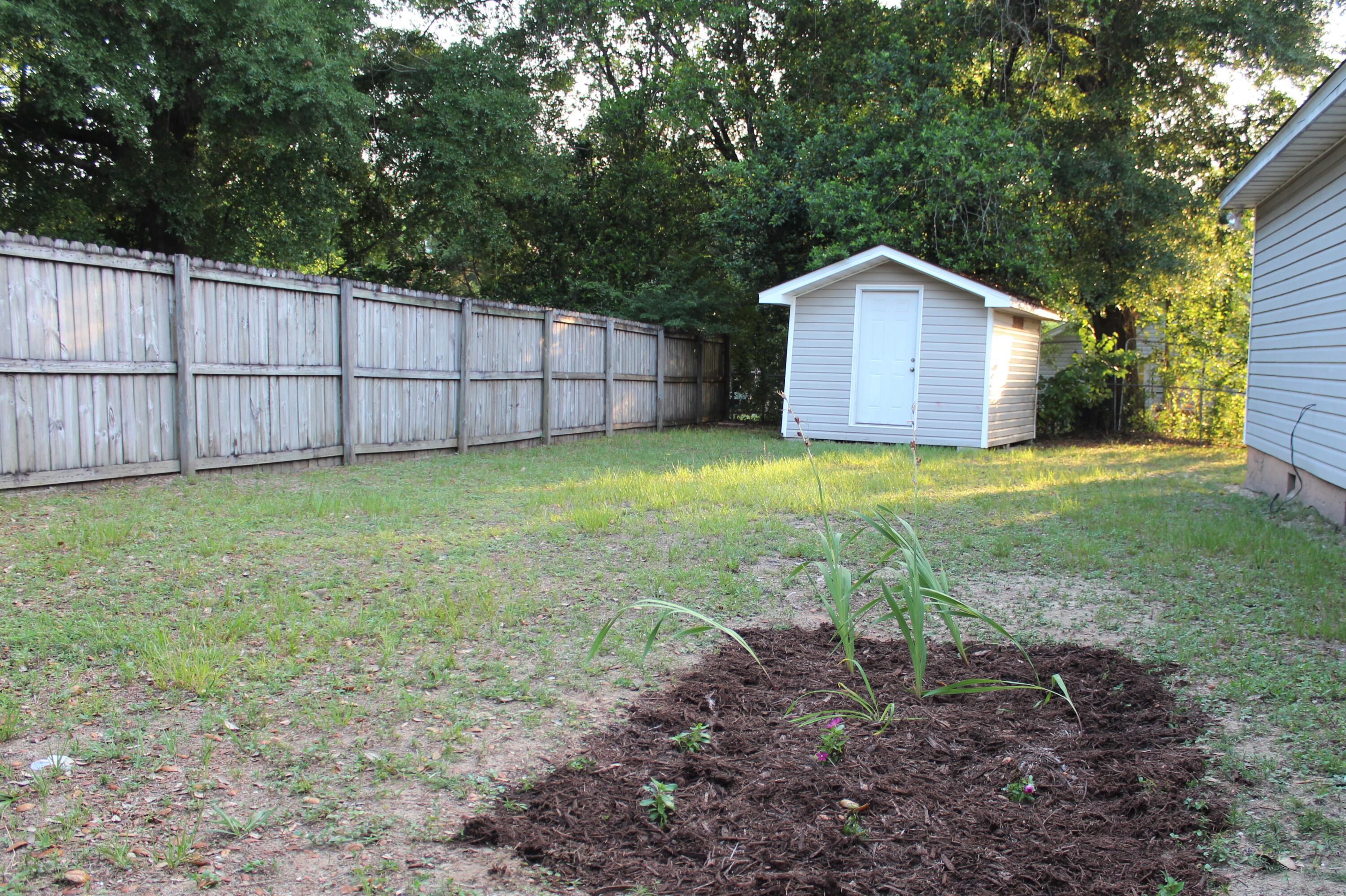 HOLLAND ADDN - Residential