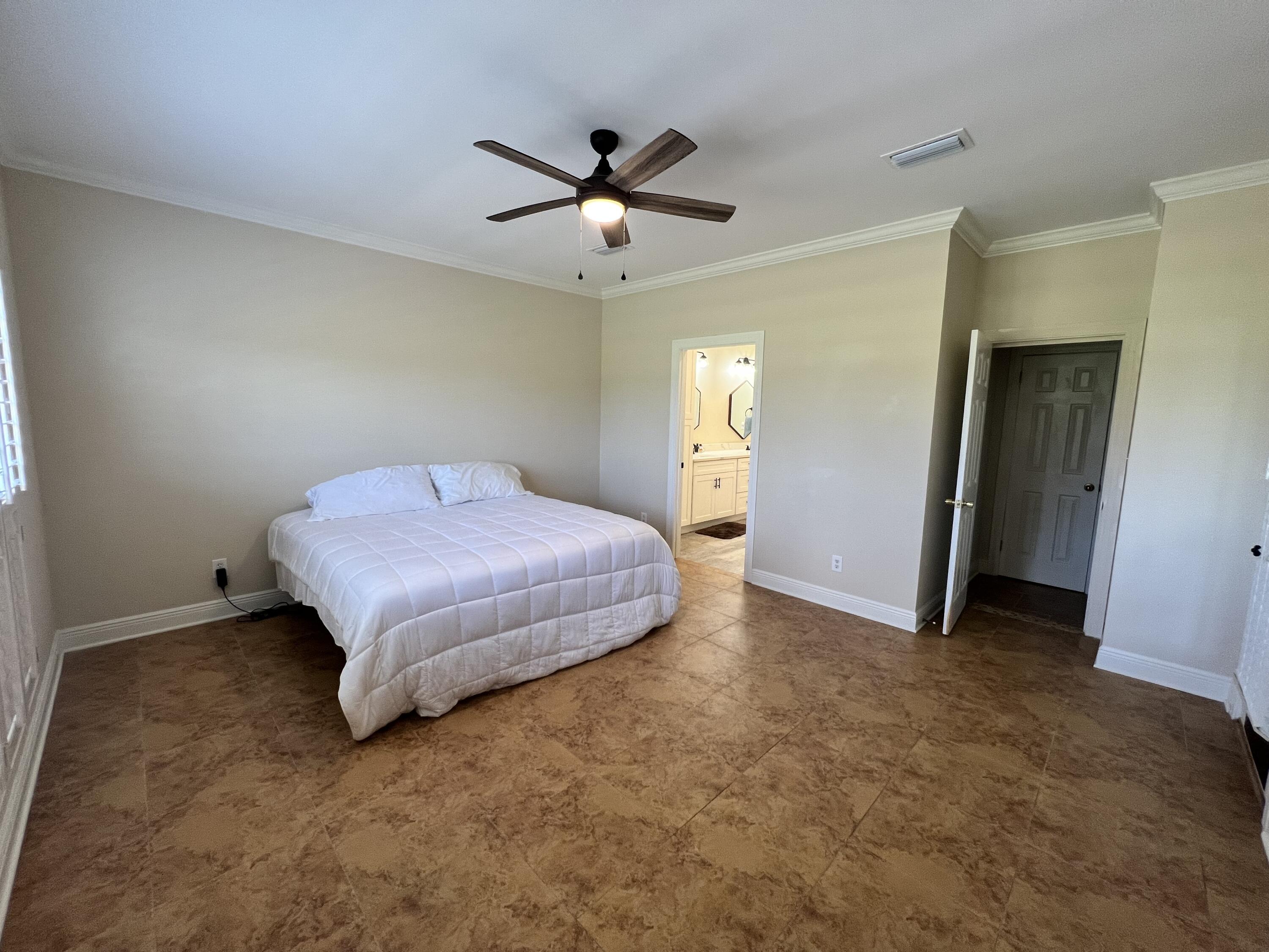 LIONSGATE - Residential