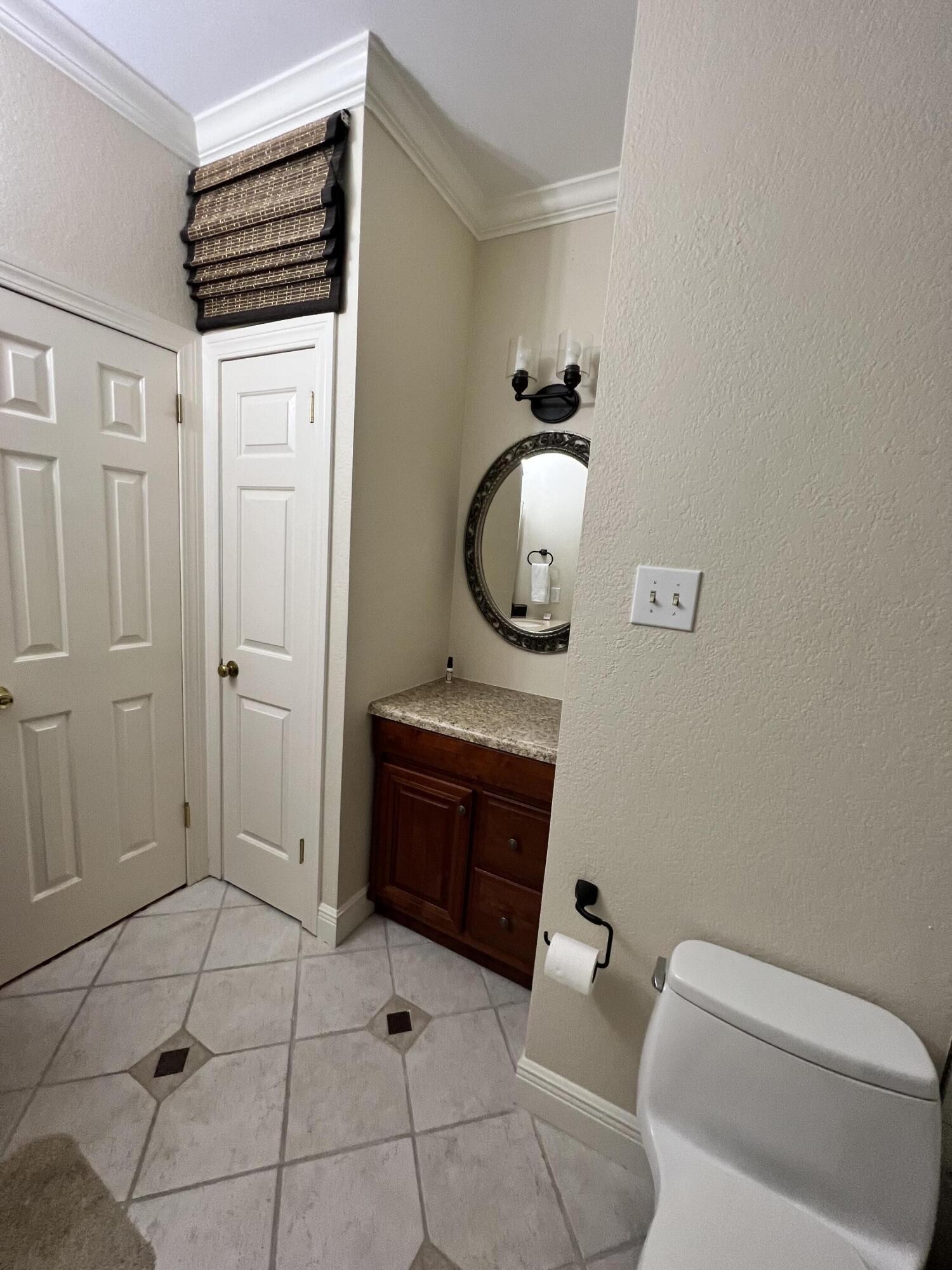 LIONSGATE - Residential