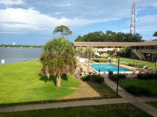 BAYVIEW WATERS CONDO - Residential