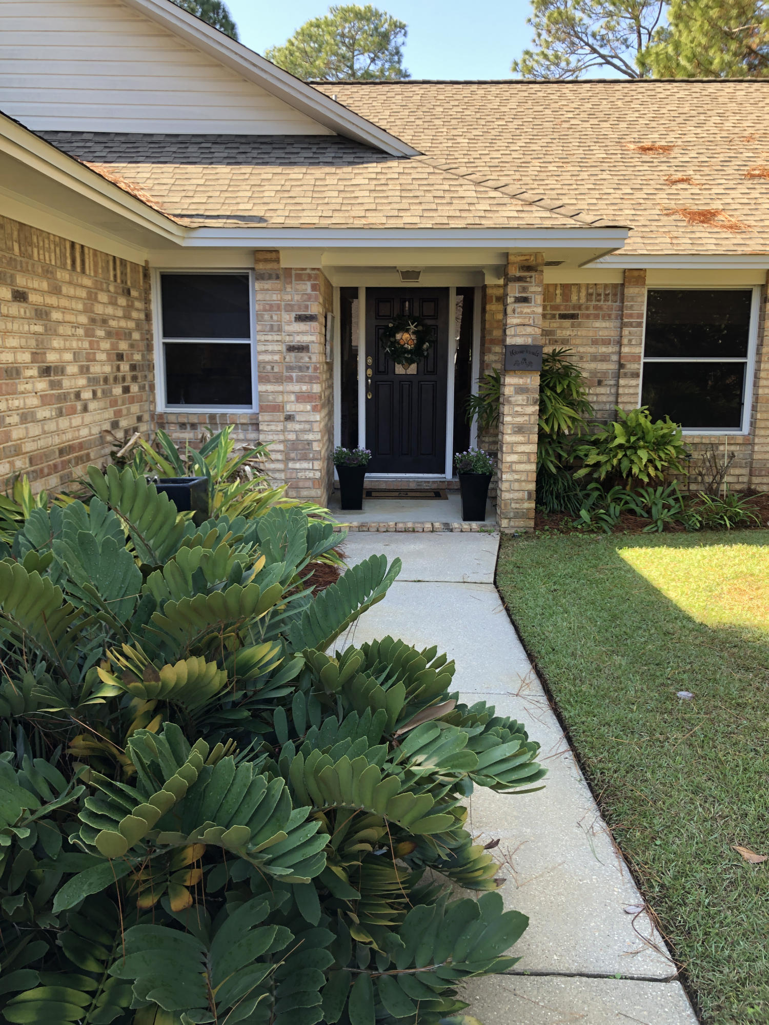 WHISPER BAY - Residential