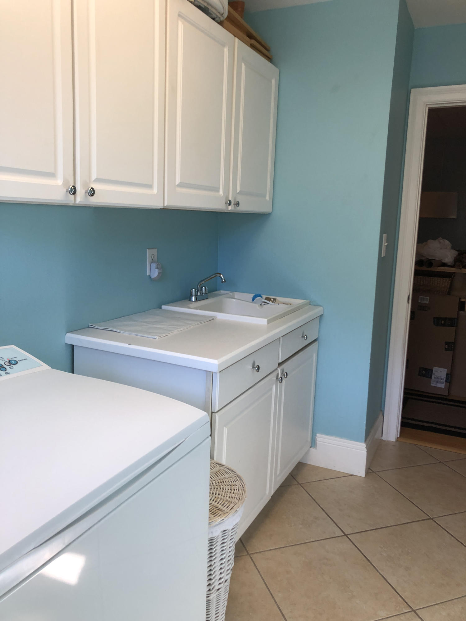 WHISPER BAY - Residential