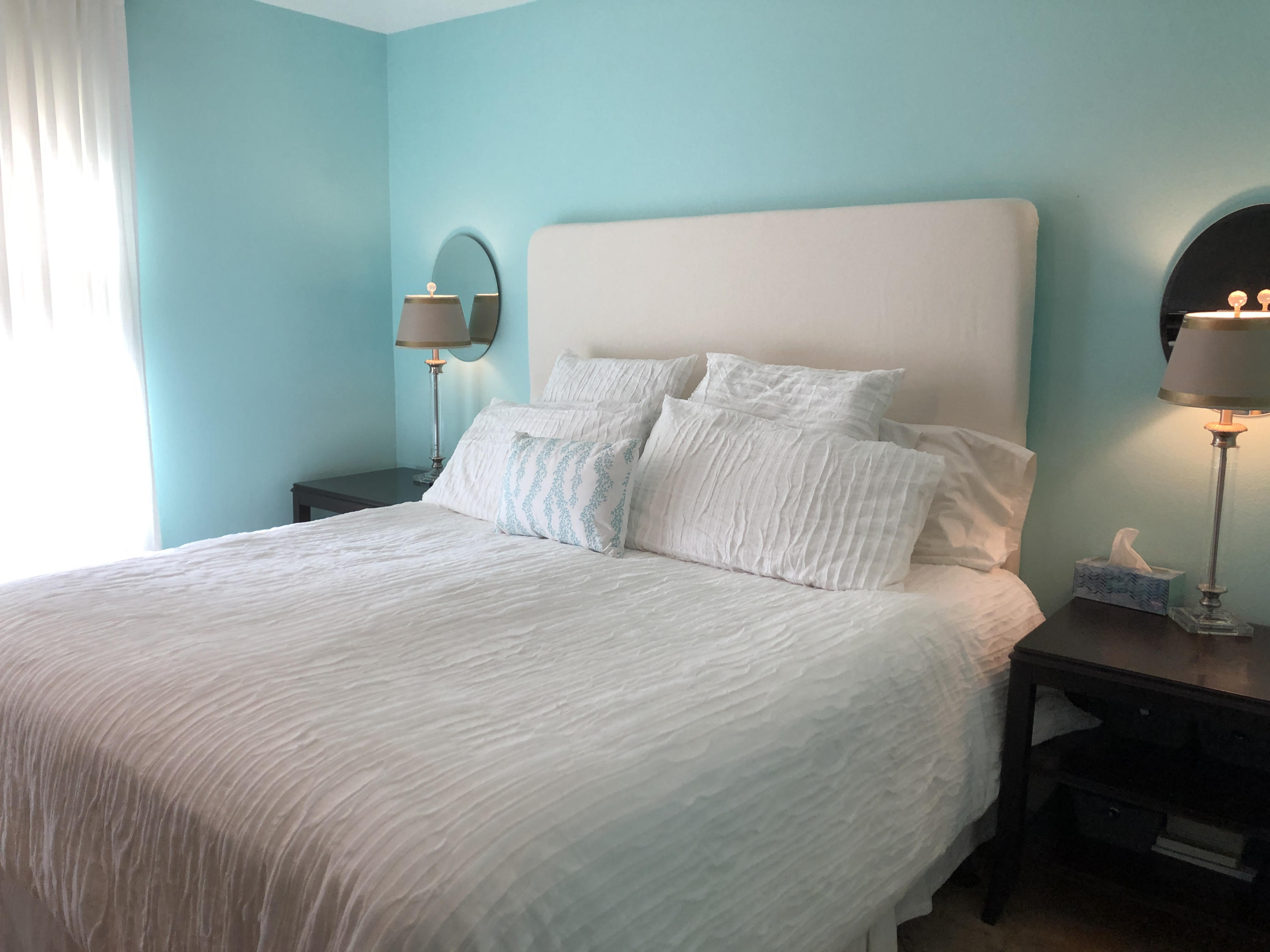 WHISPER BAY - Residential