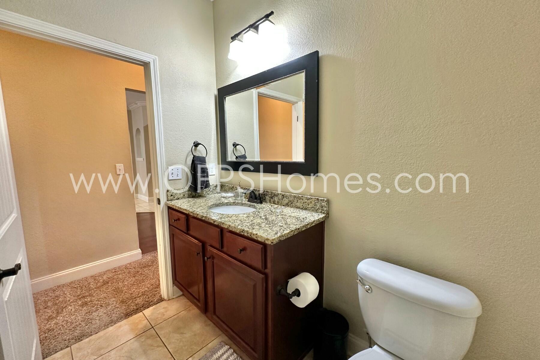 DUGGAN POND ESTATES - Residential Lease