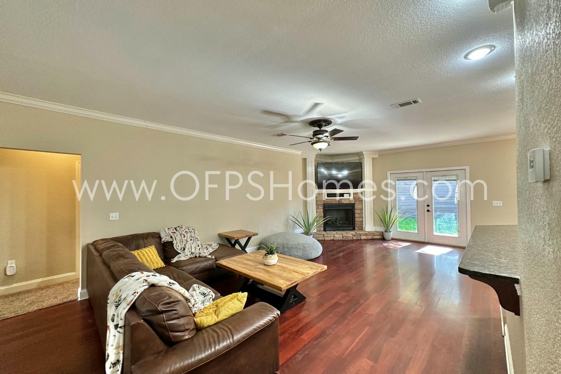 DUGGAN POND ESTATES - Residential Lease