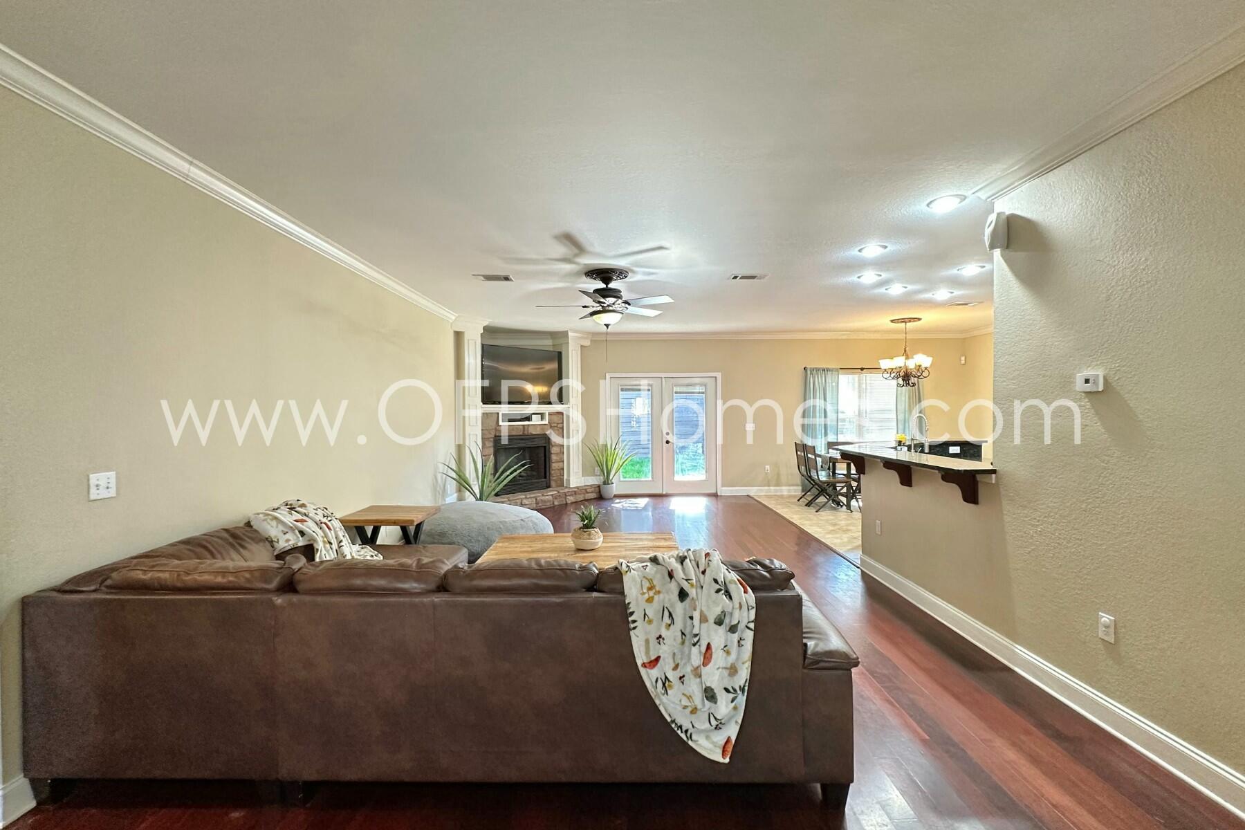 DUGGAN POND ESTATES - Residential Lease