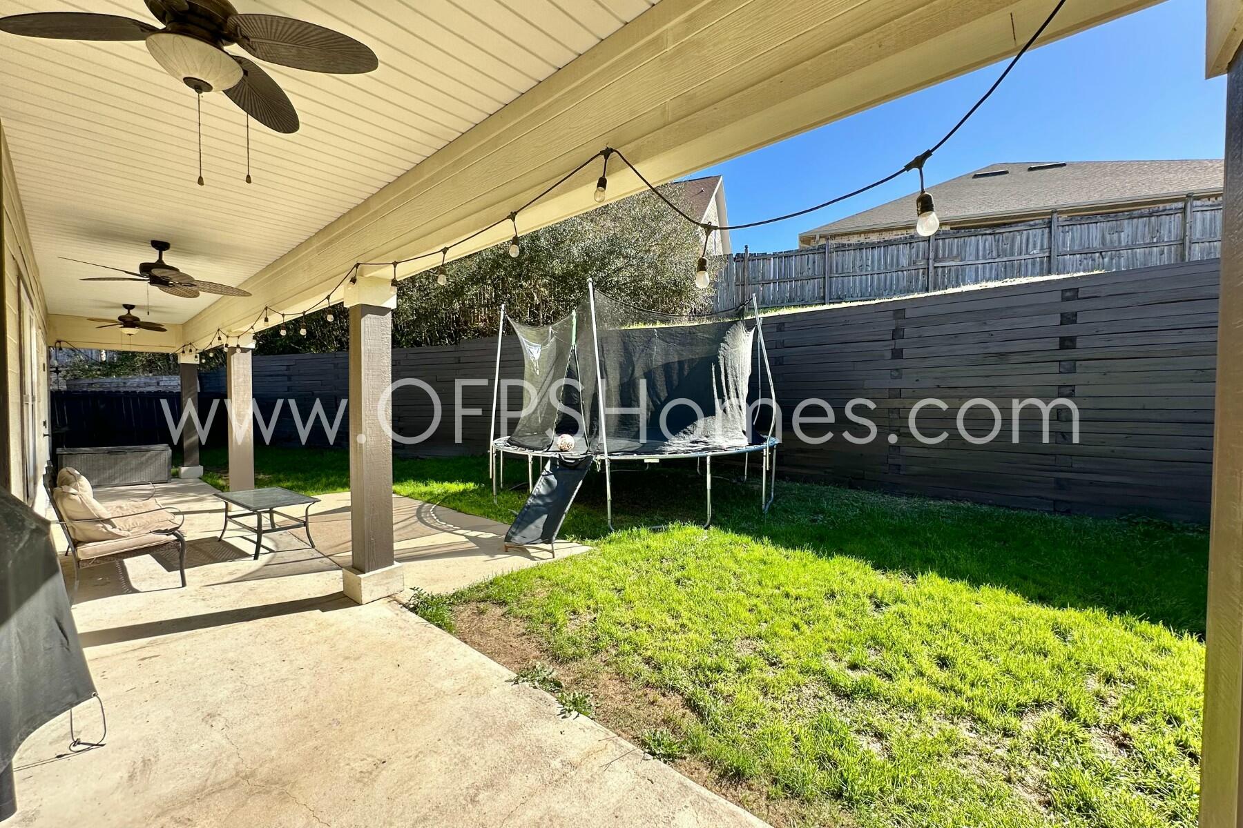 DUGGAN POND ESTATES - Residential Lease