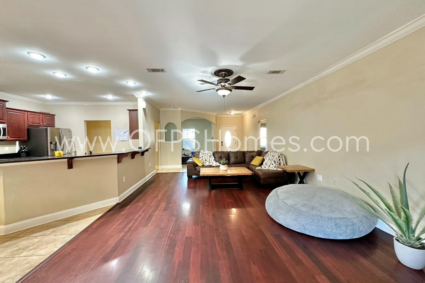 DUGGAN POND ESTATES - Residential Lease