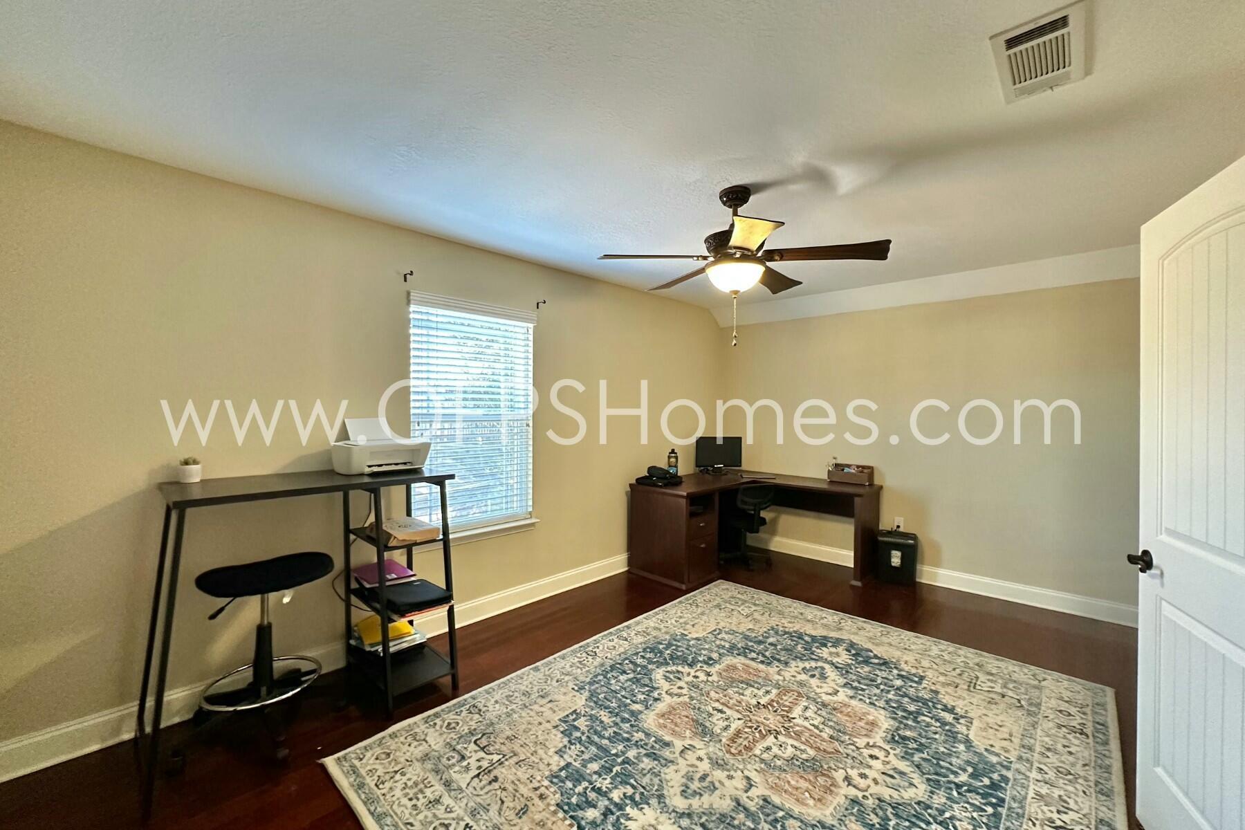 DUGGAN POND ESTATES - Residential Lease