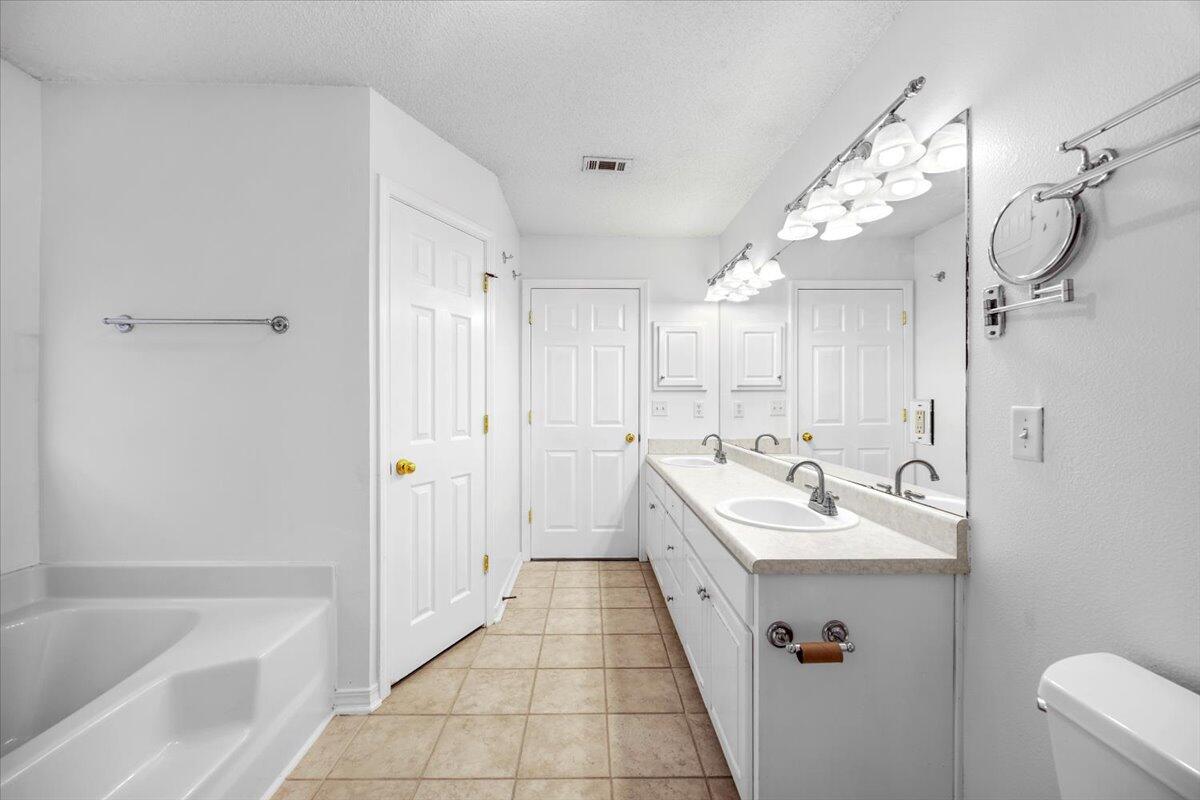 CREETWOOD PLACE - Residential