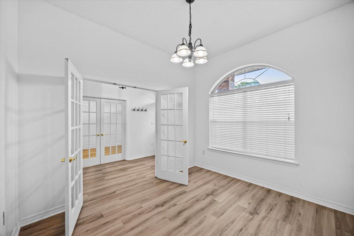 CREETWOOD PLACE - Residential