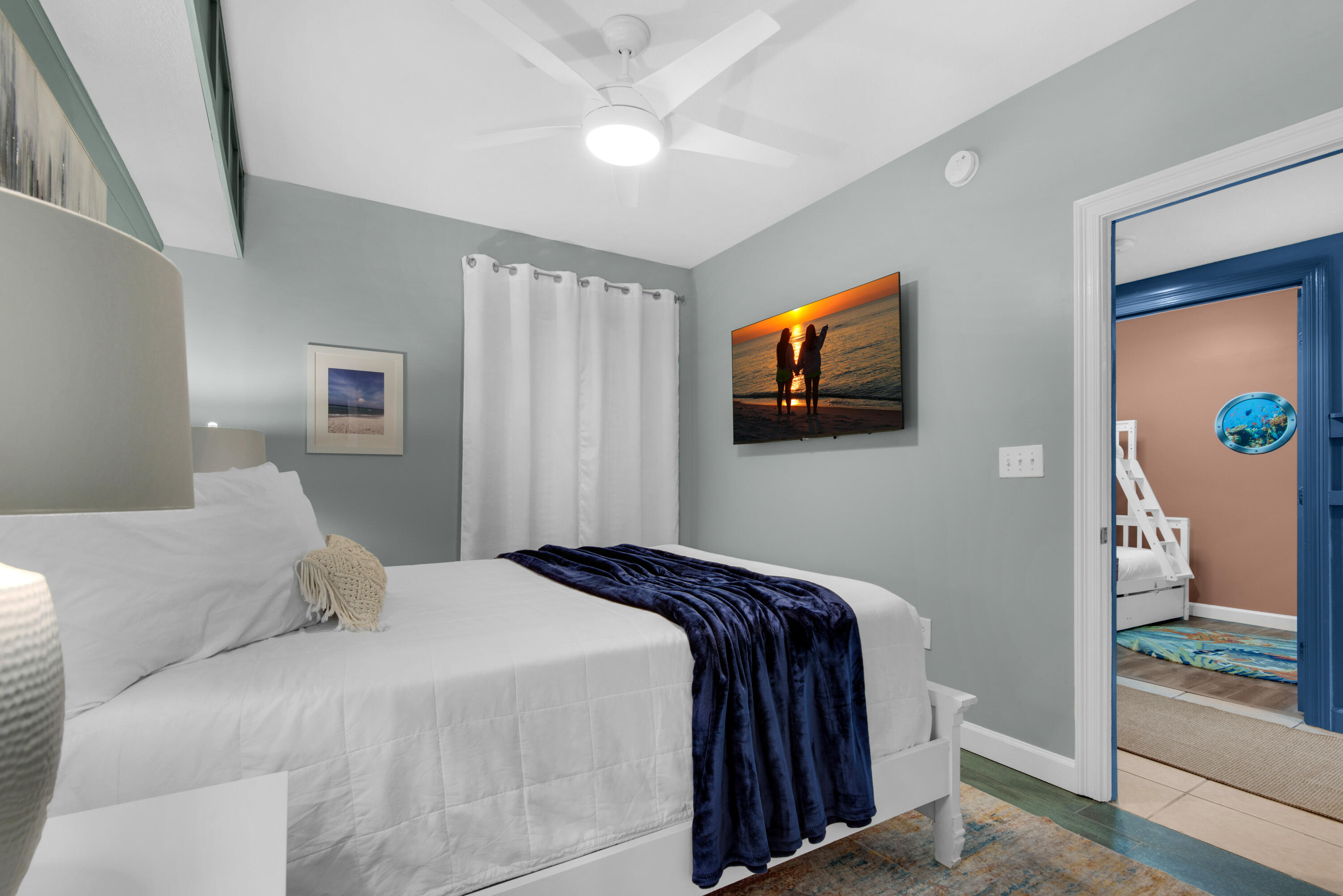 STERLING SHORES - Residential