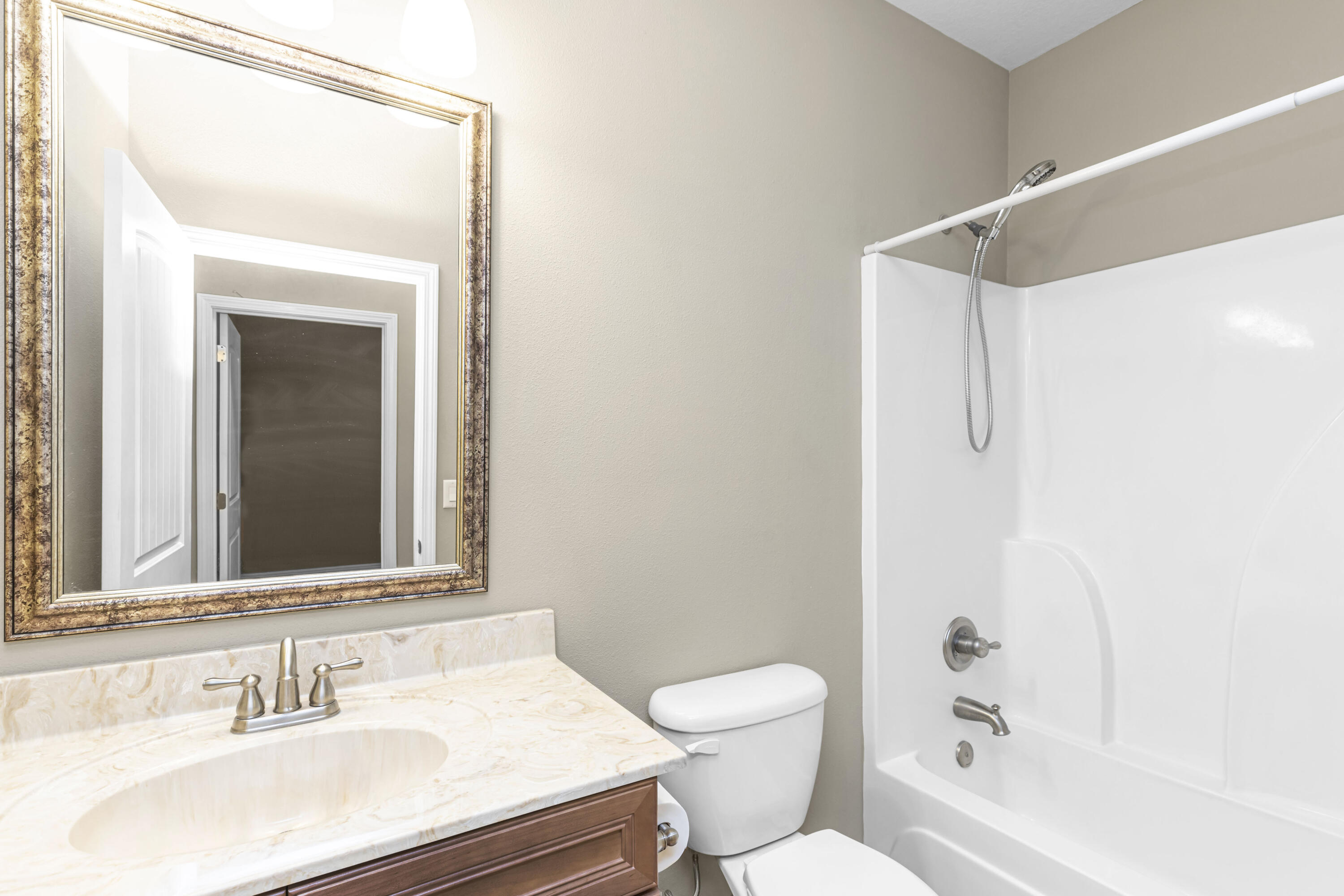 CHIMERA EST - Residential