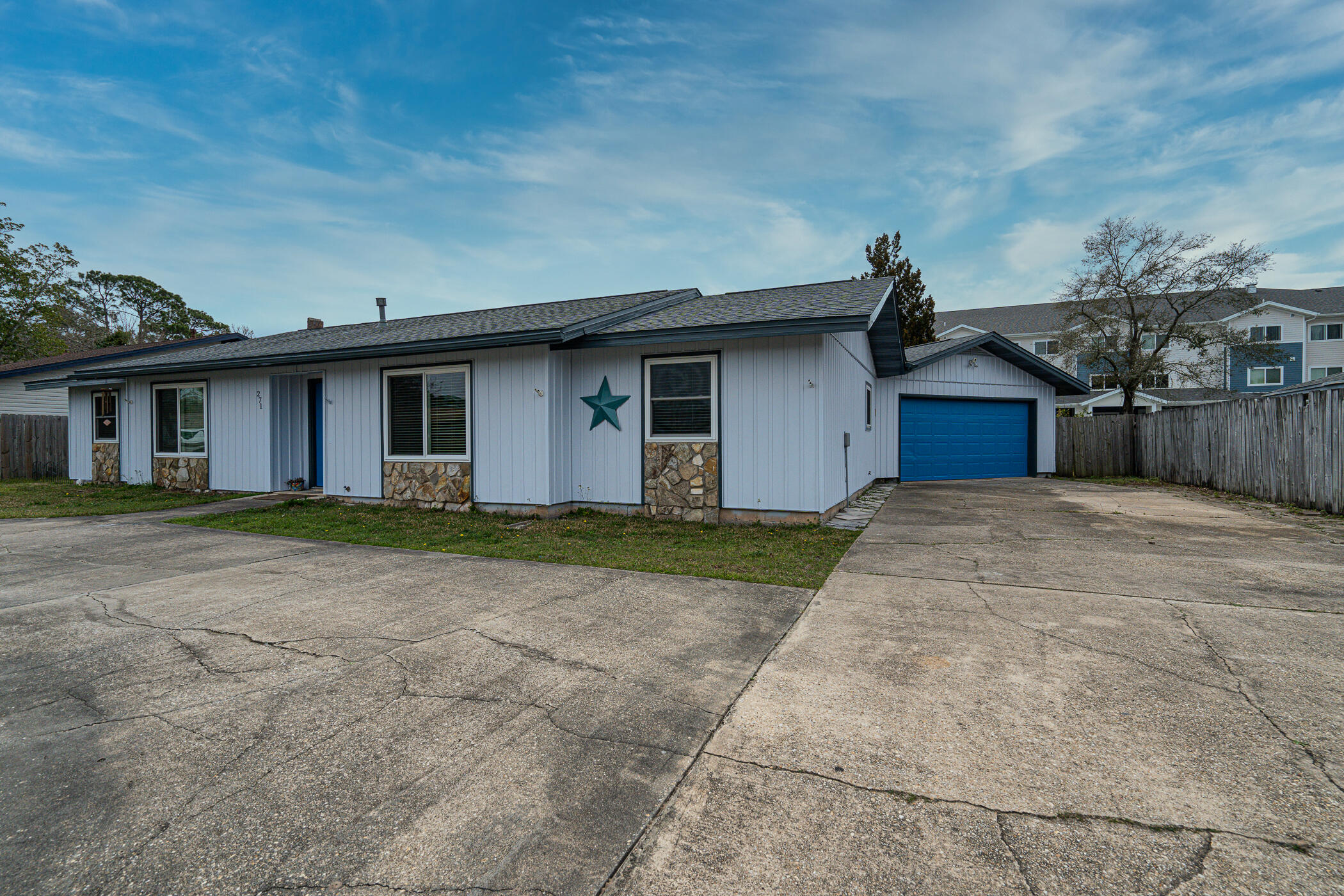 PINEDALE 2ND ADDN - Residential