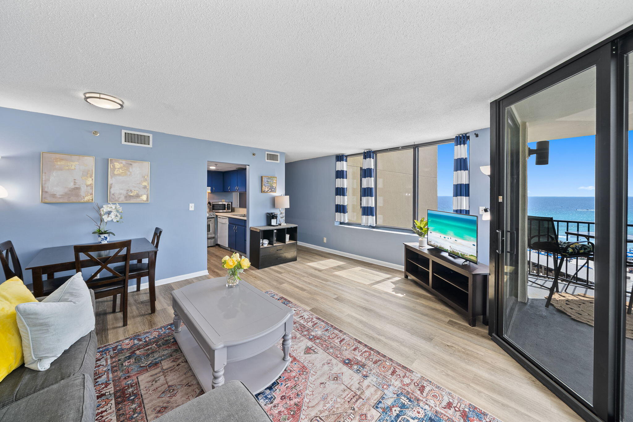 SUNBIRD CONDO - Residential