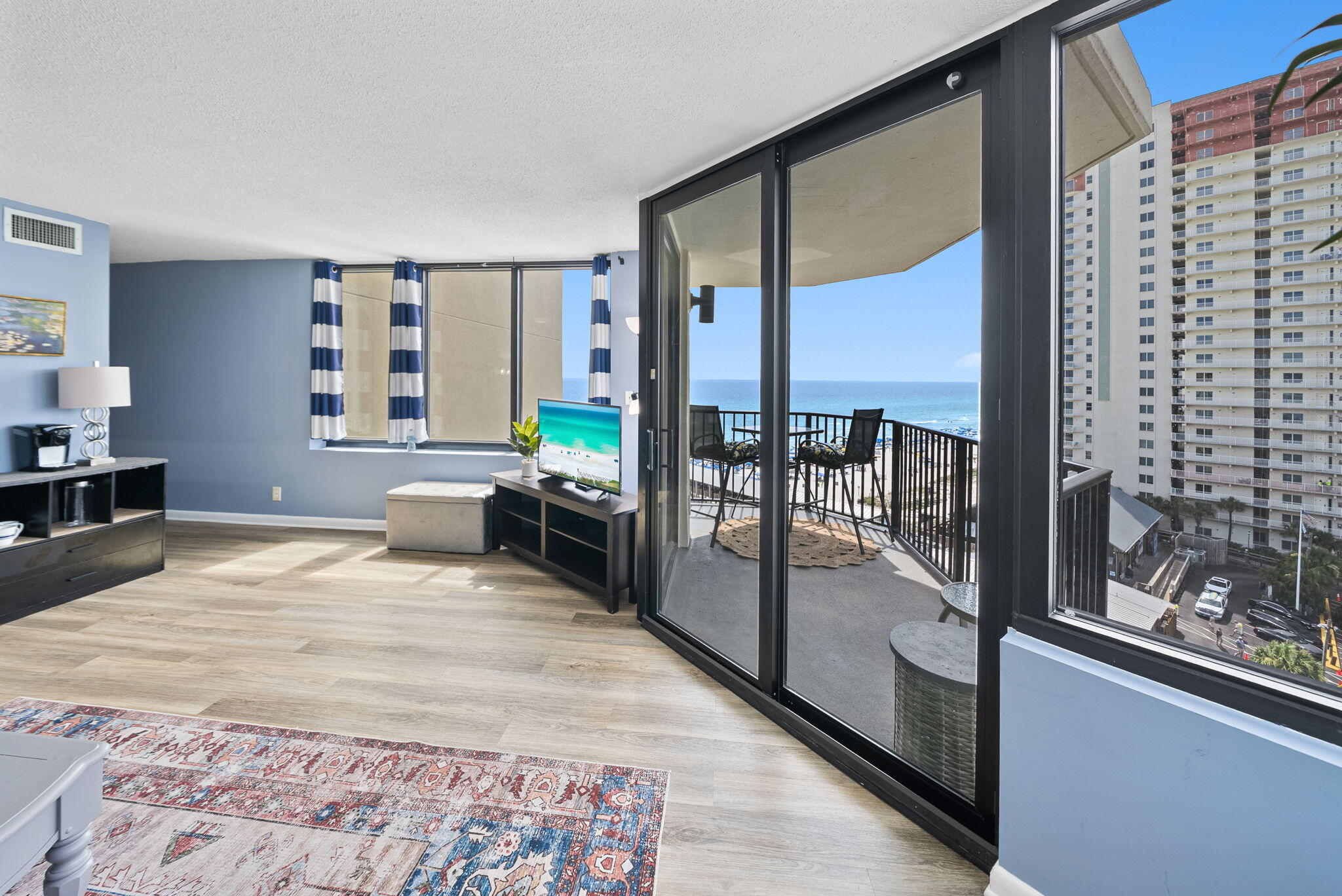 SUNBIRD CONDO - Residential