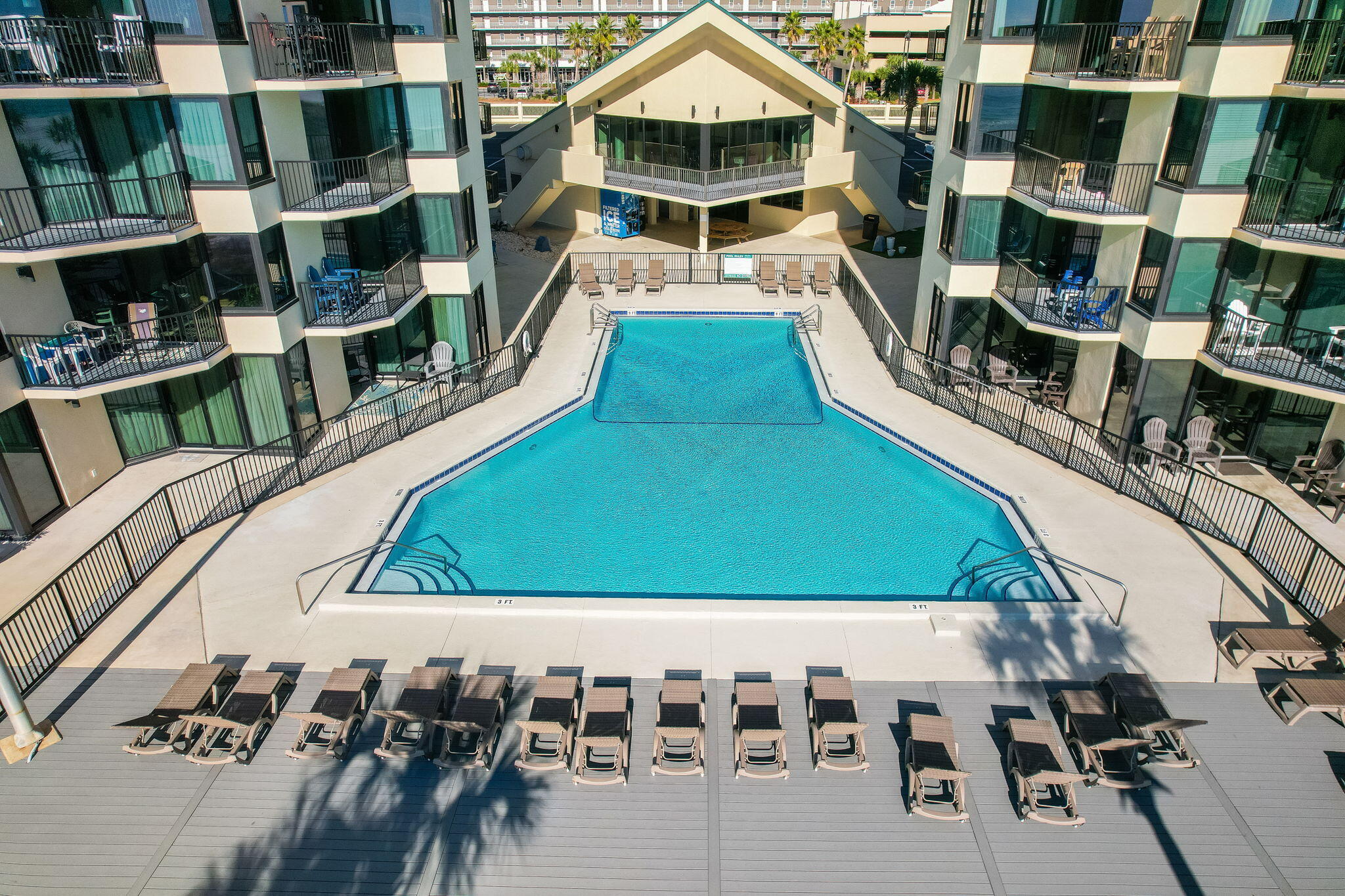 SUNBIRD CONDO - Residential