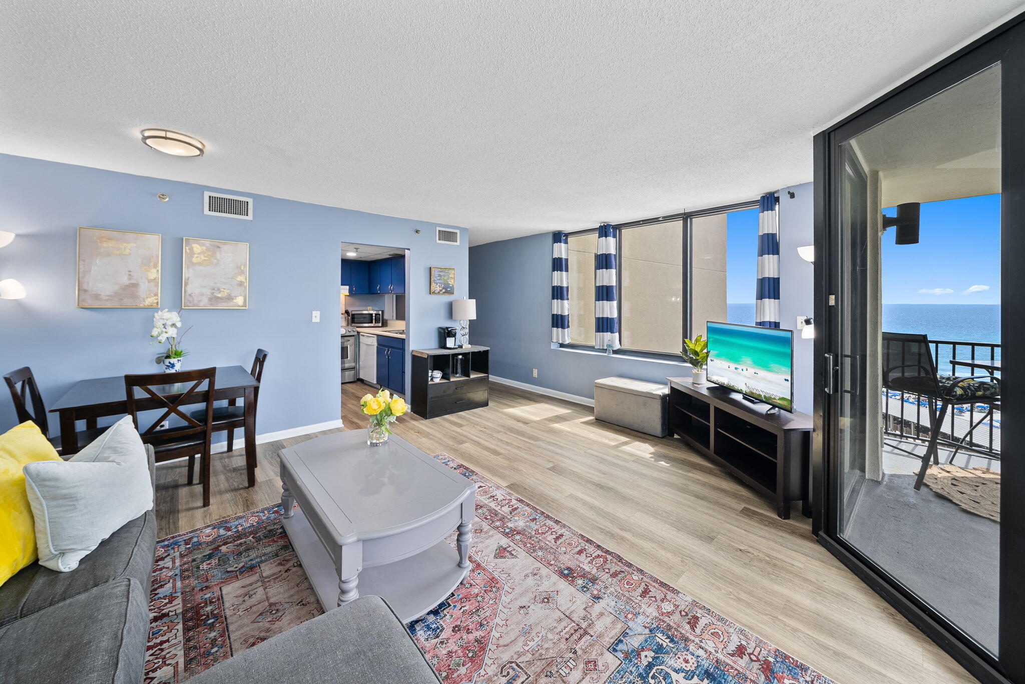 SUNBIRD CONDO - Residential