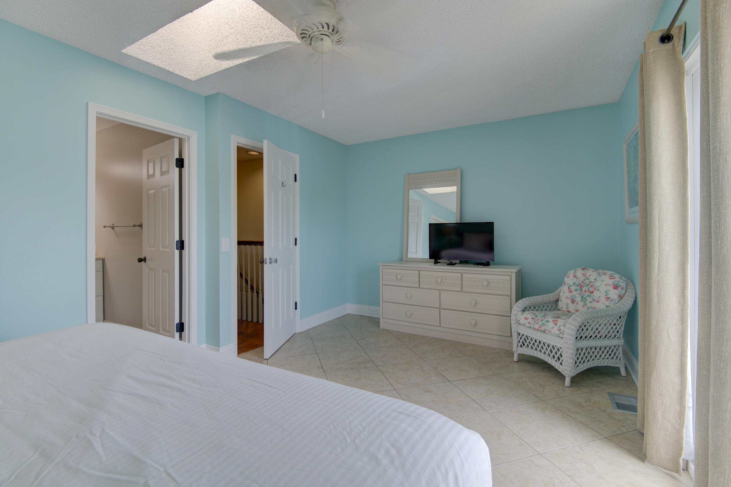 WOODLAND SHORES T/H PH I - Residential