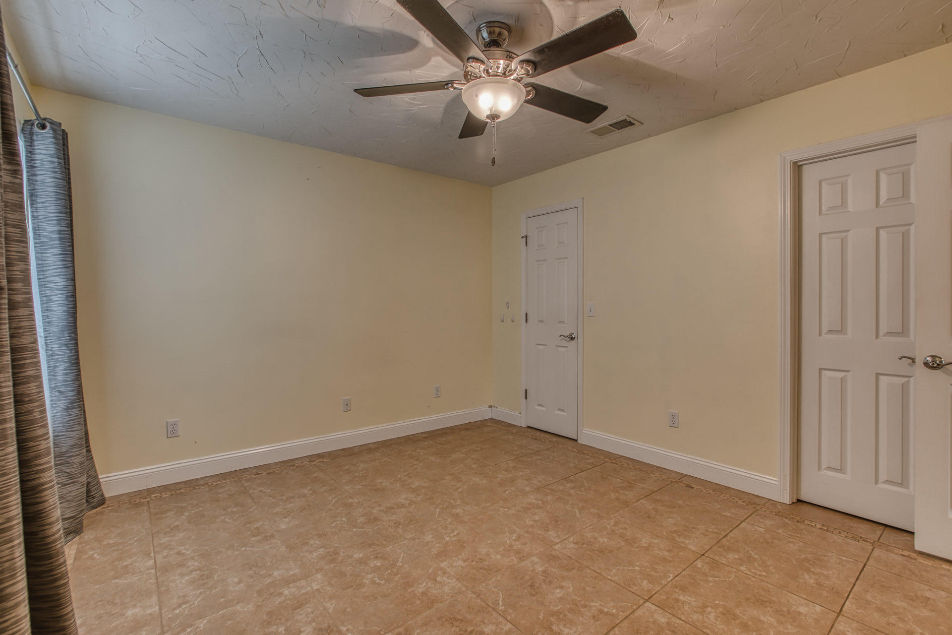 SHALIMAR WOODS S/D - Residential