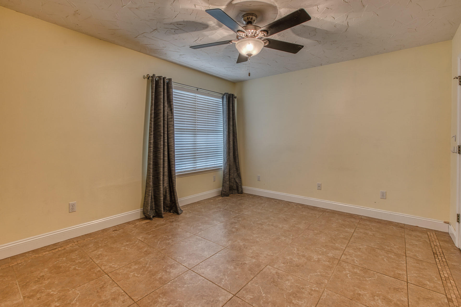 SHALIMAR WOODS S/D - Residential