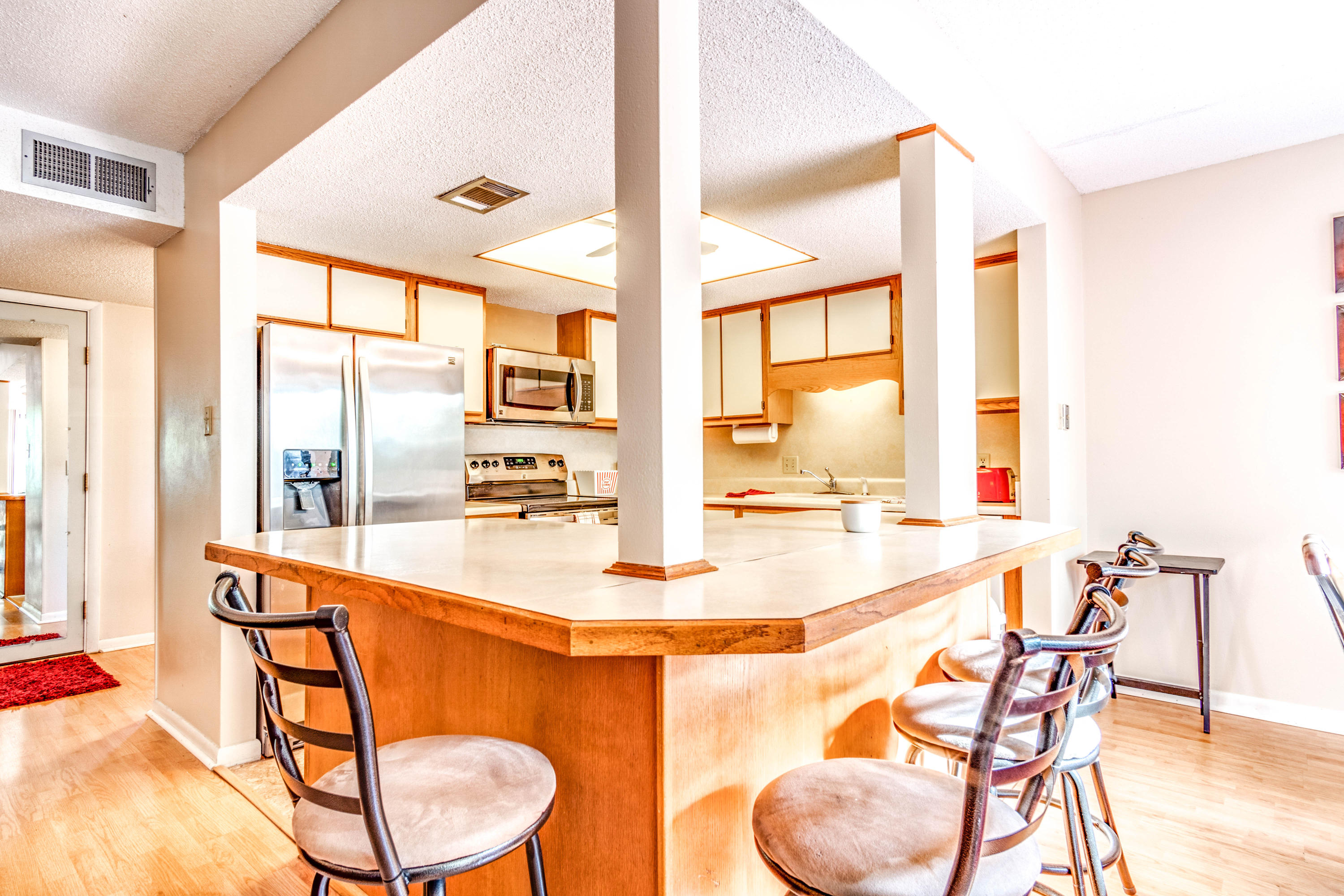 HIDDEN COVE T/H - Residential