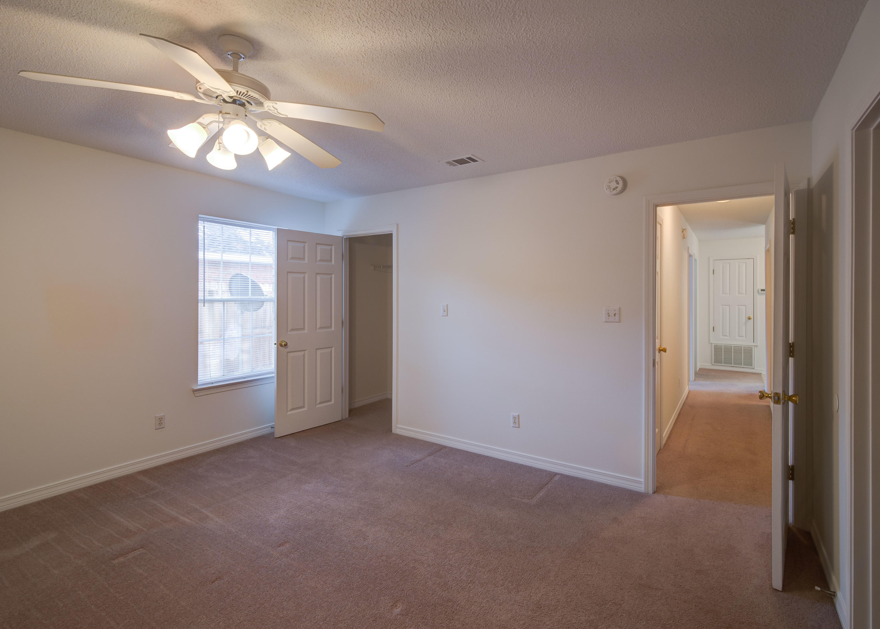 INDIAN WOODS - Residential