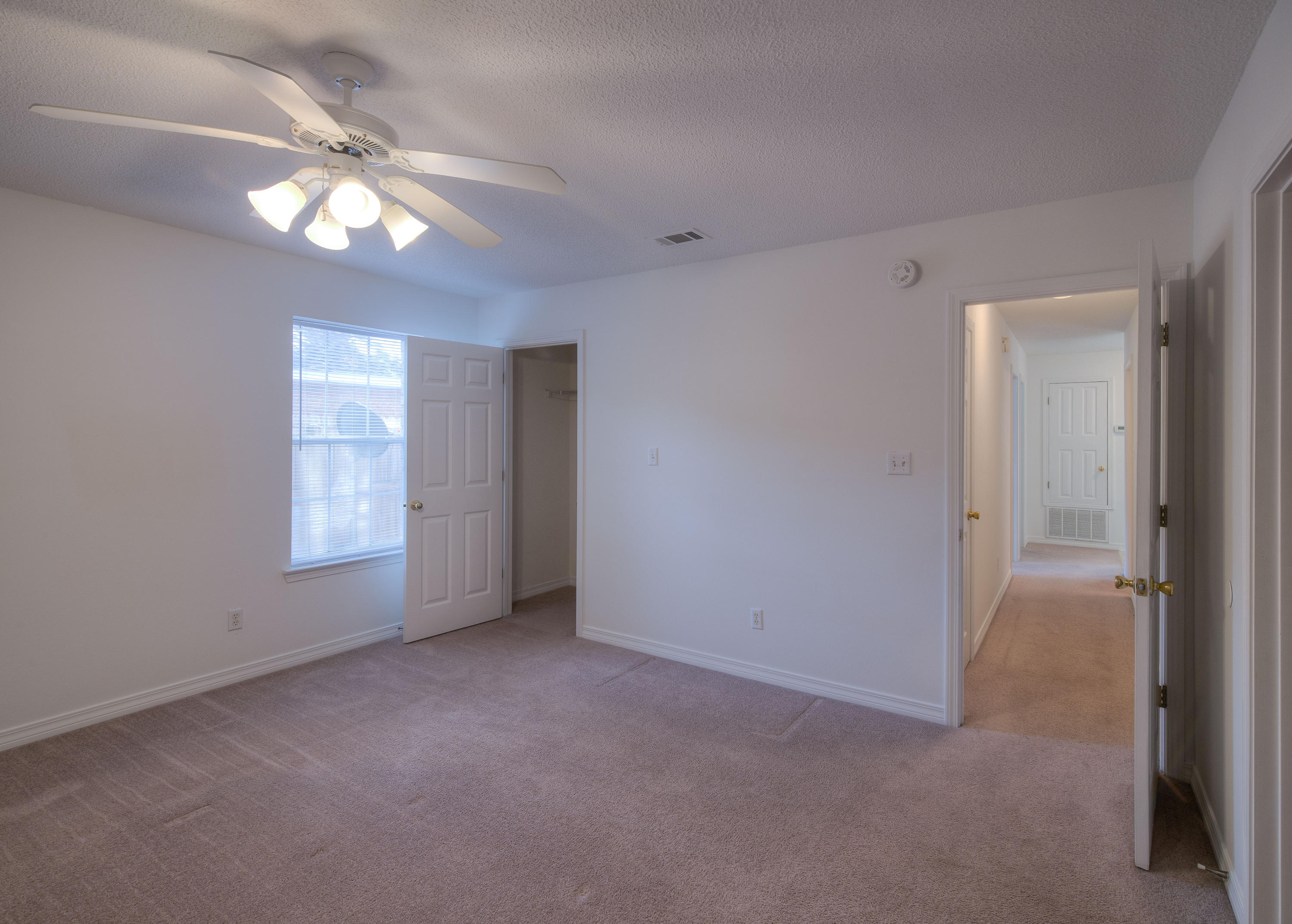 INDIAN WOODS - Residential