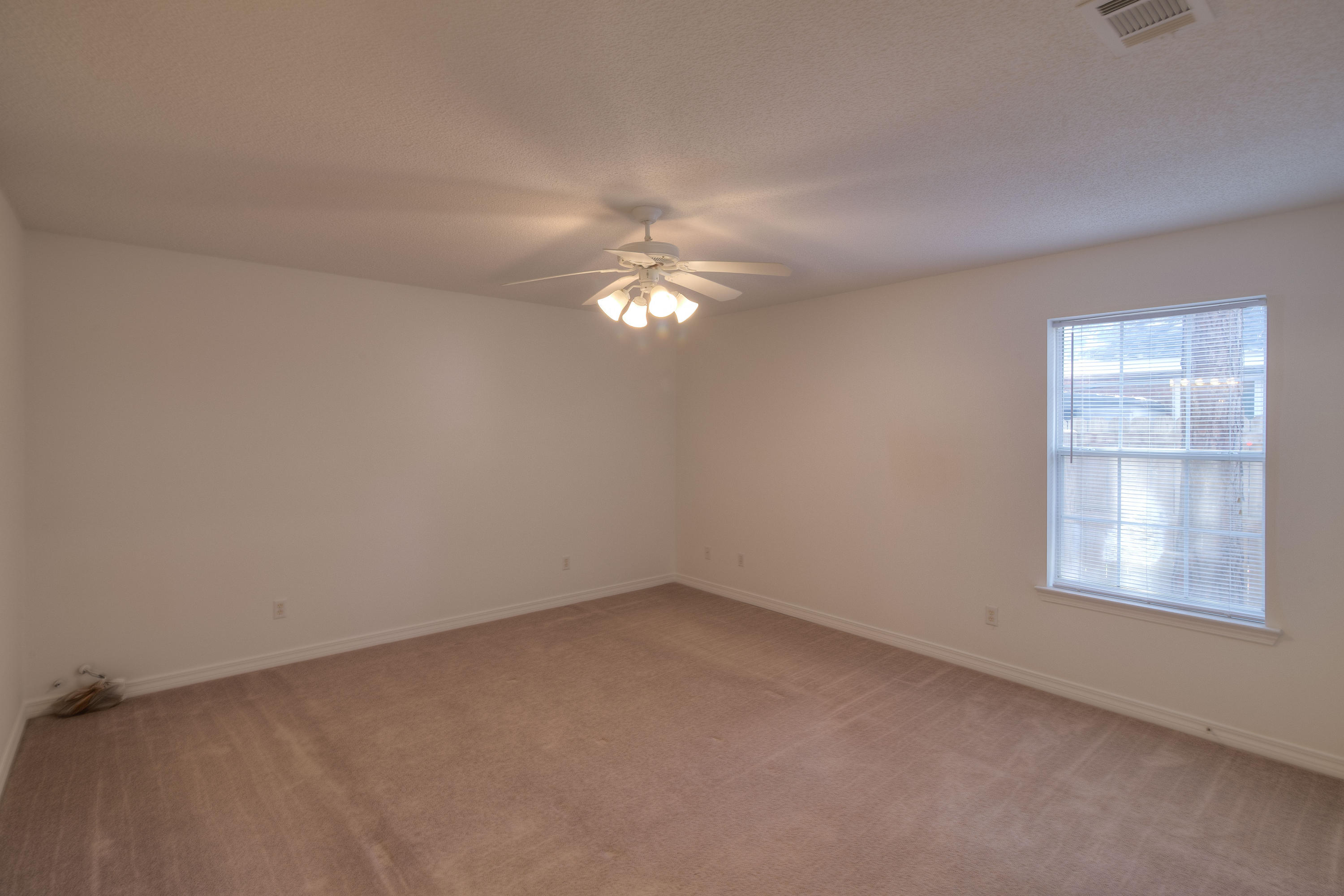 INDIAN WOODS - Residential