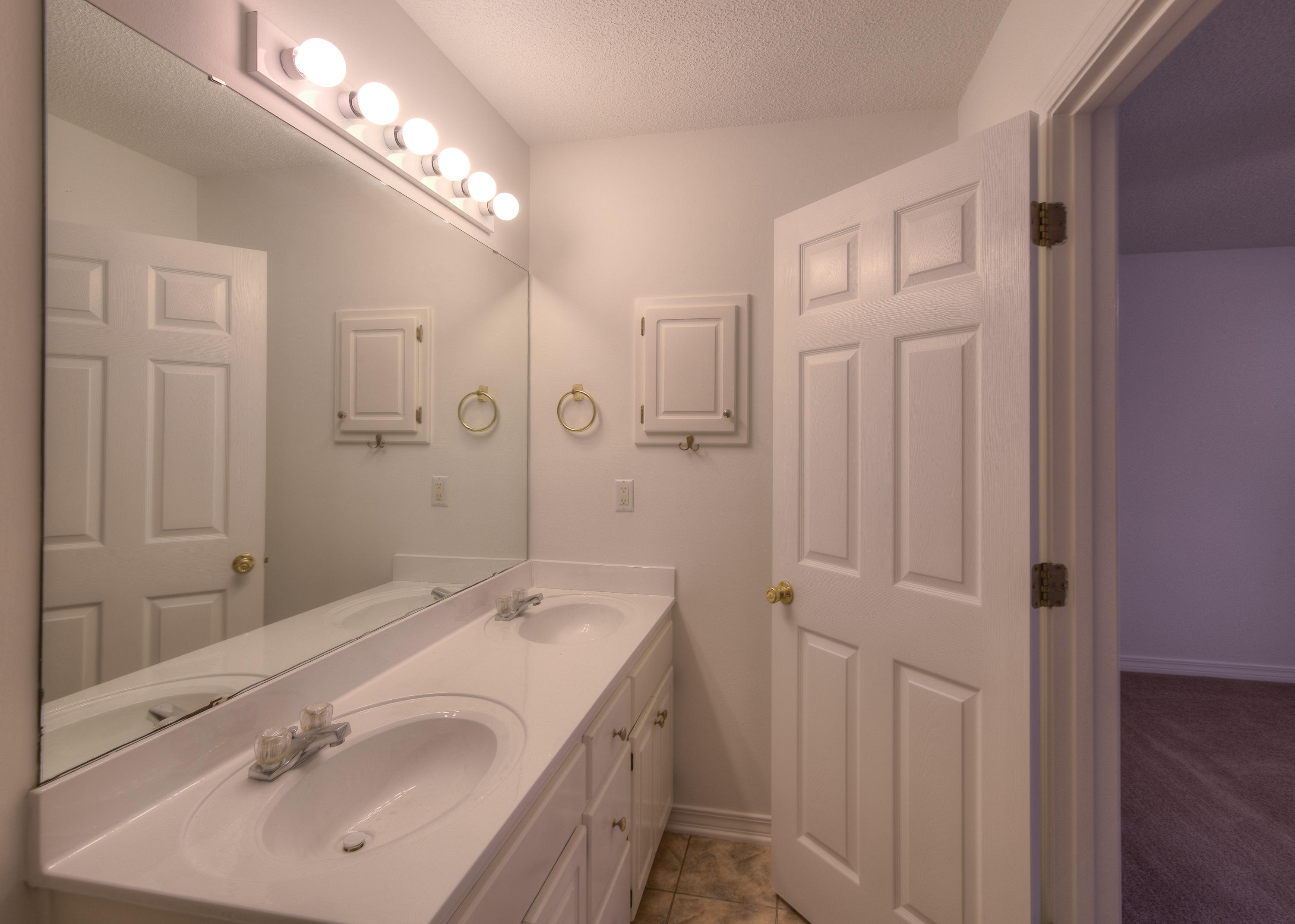 INDIAN WOODS - Residential