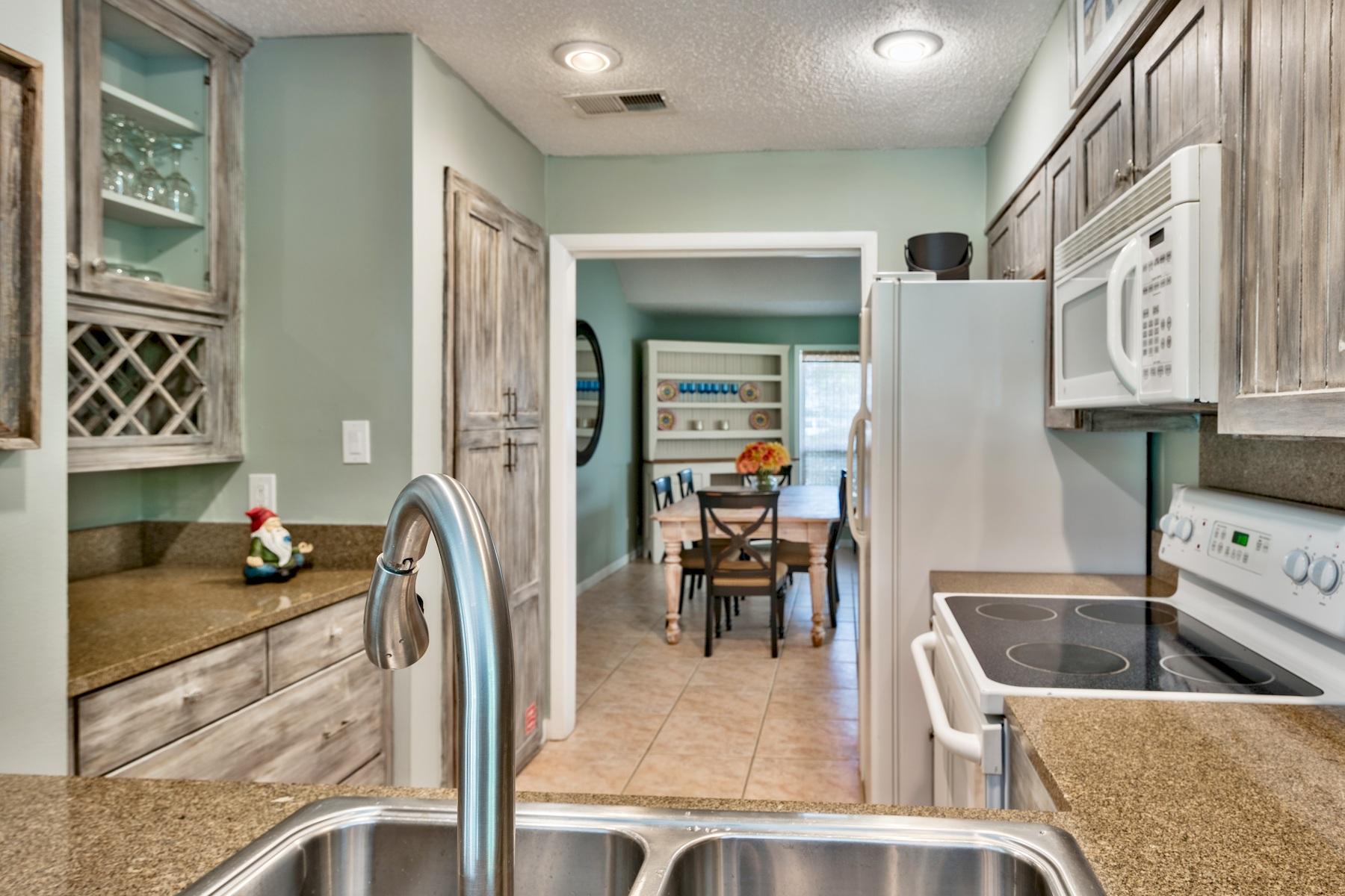 SANDPIPER VILLAGE CONDO - Residential