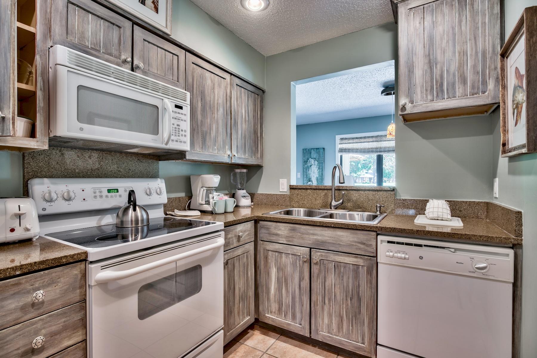 SANDPIPER VILLAGE CONDO - Residential