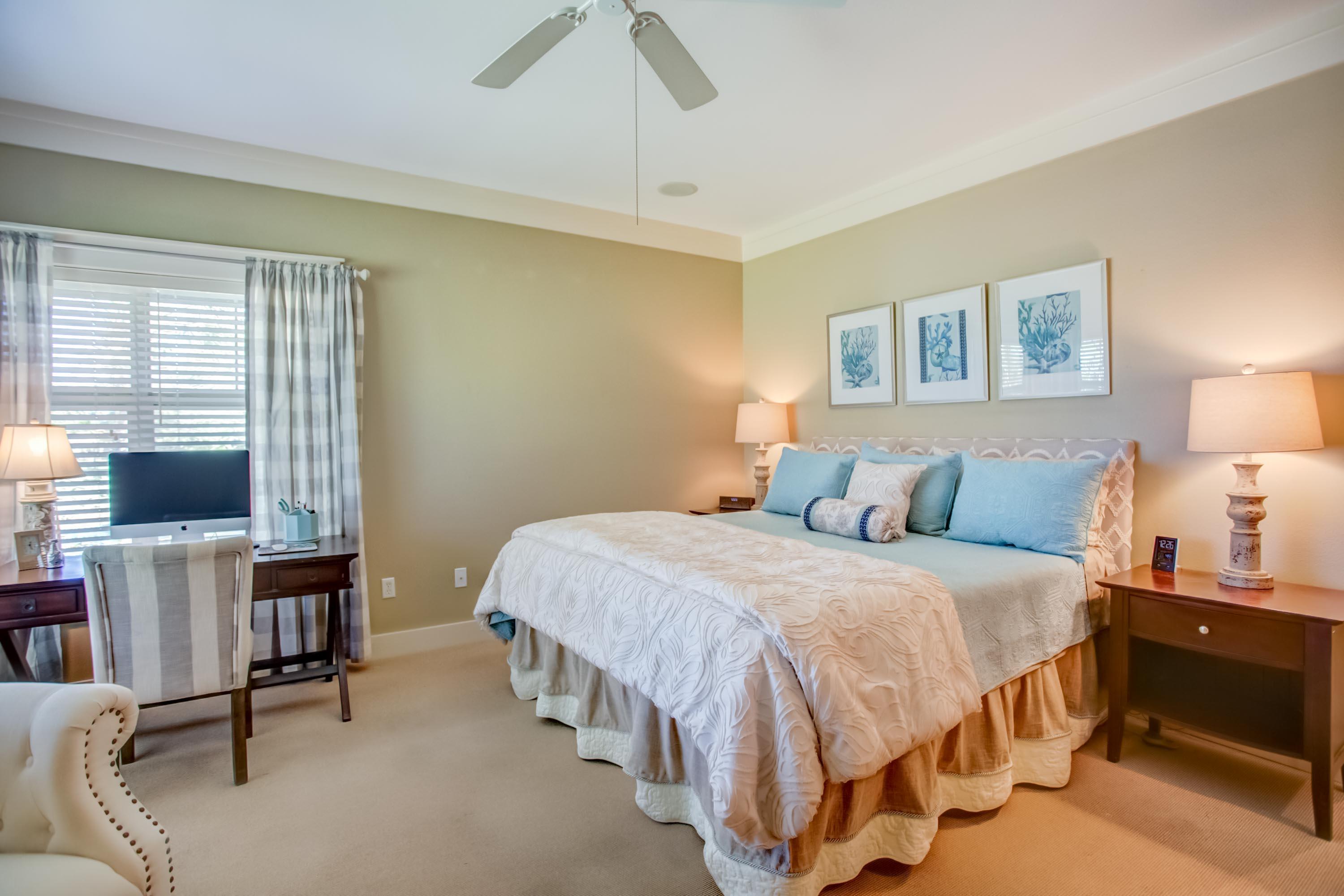 MAGNOLIA BAY - Residential