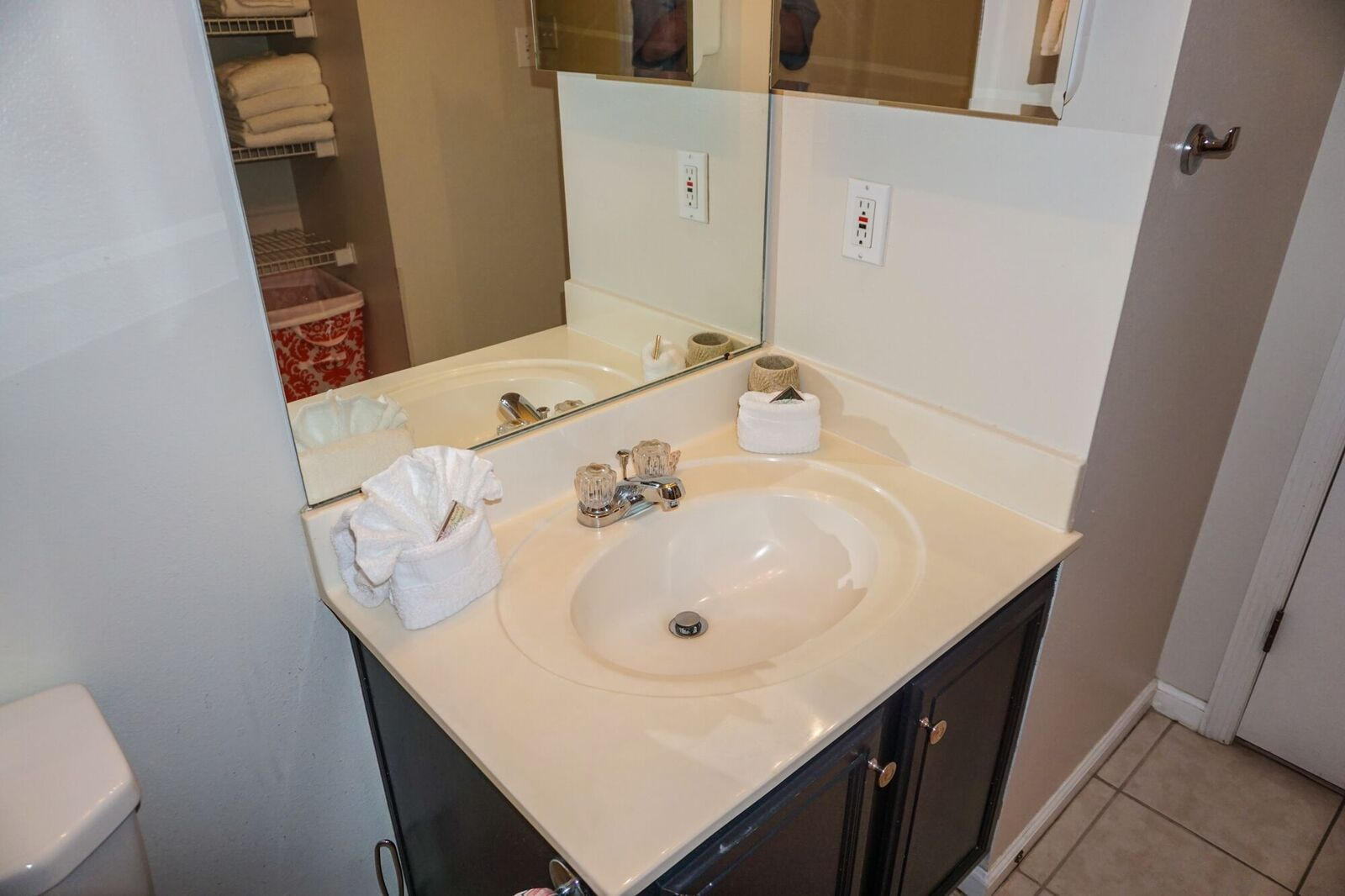 SUMMERSPELL CONDO - Residential