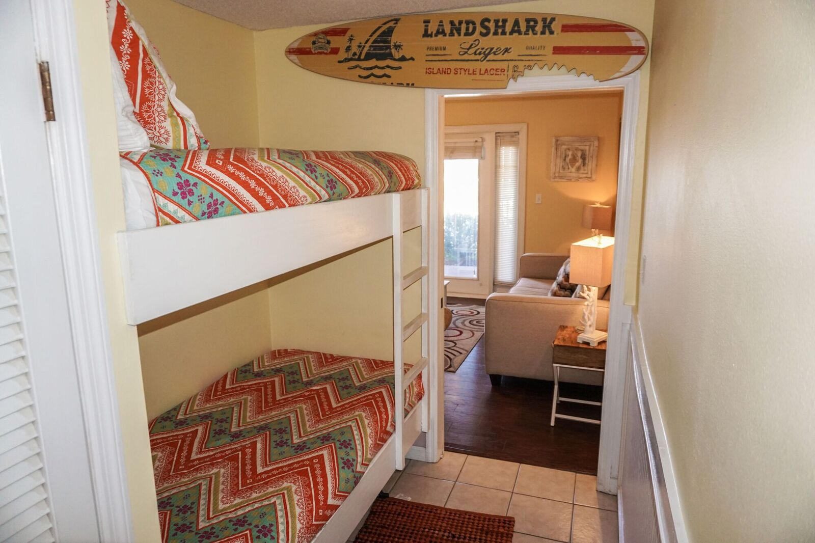 SUMMERSPELL CONDO - Residential