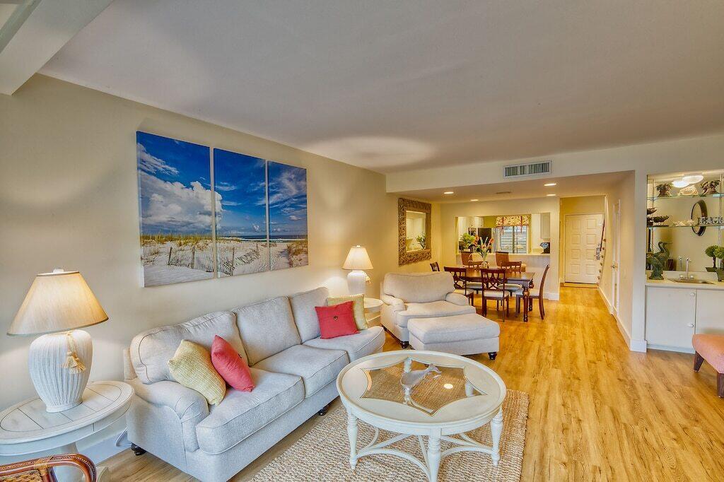 BEACHWALK VILLAS PH 03 - Residential