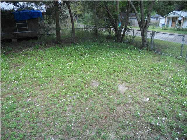 CRESTVIEW - Residential