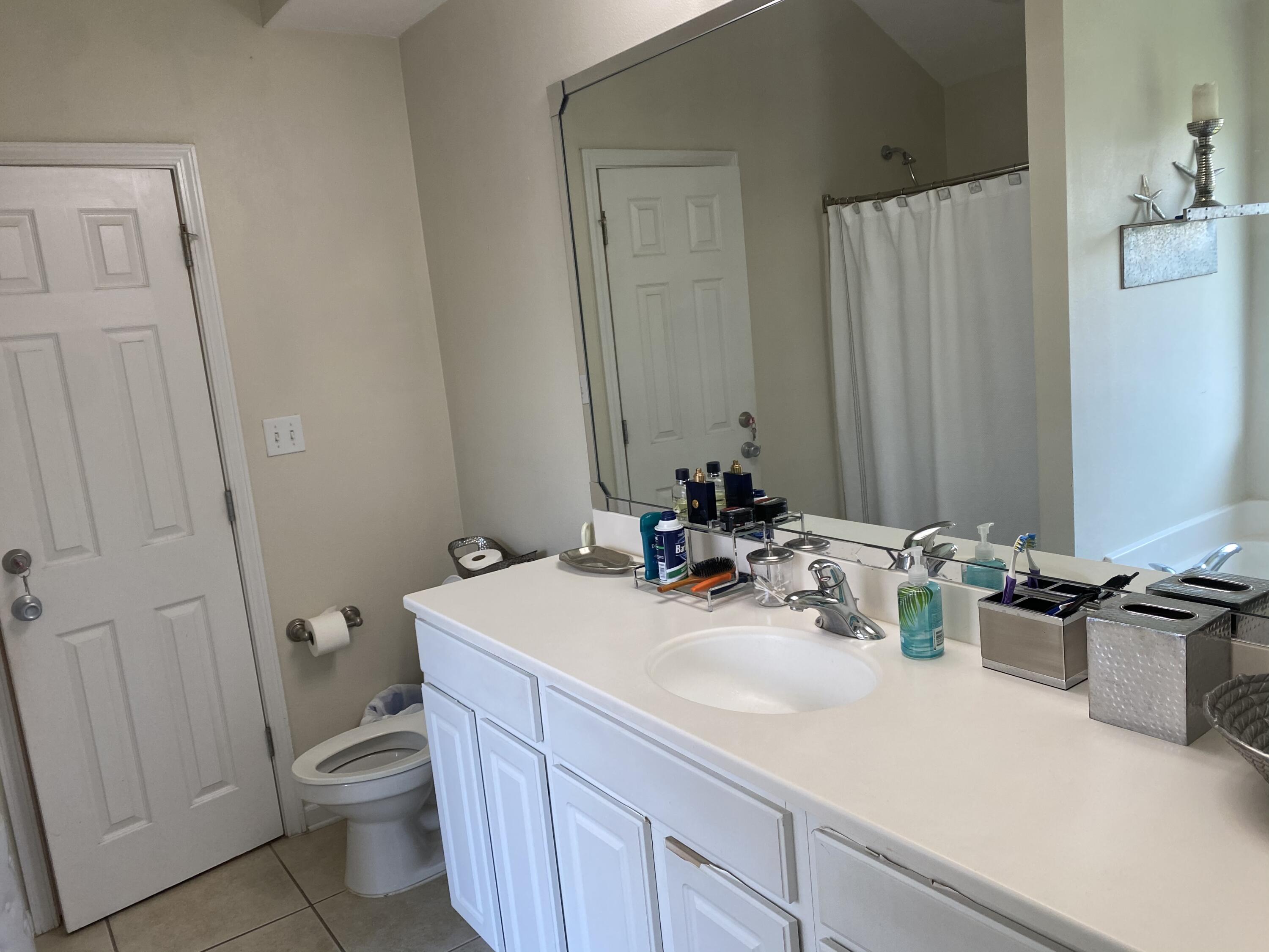 OLDE FLORIDA LAKES PH II - Residential