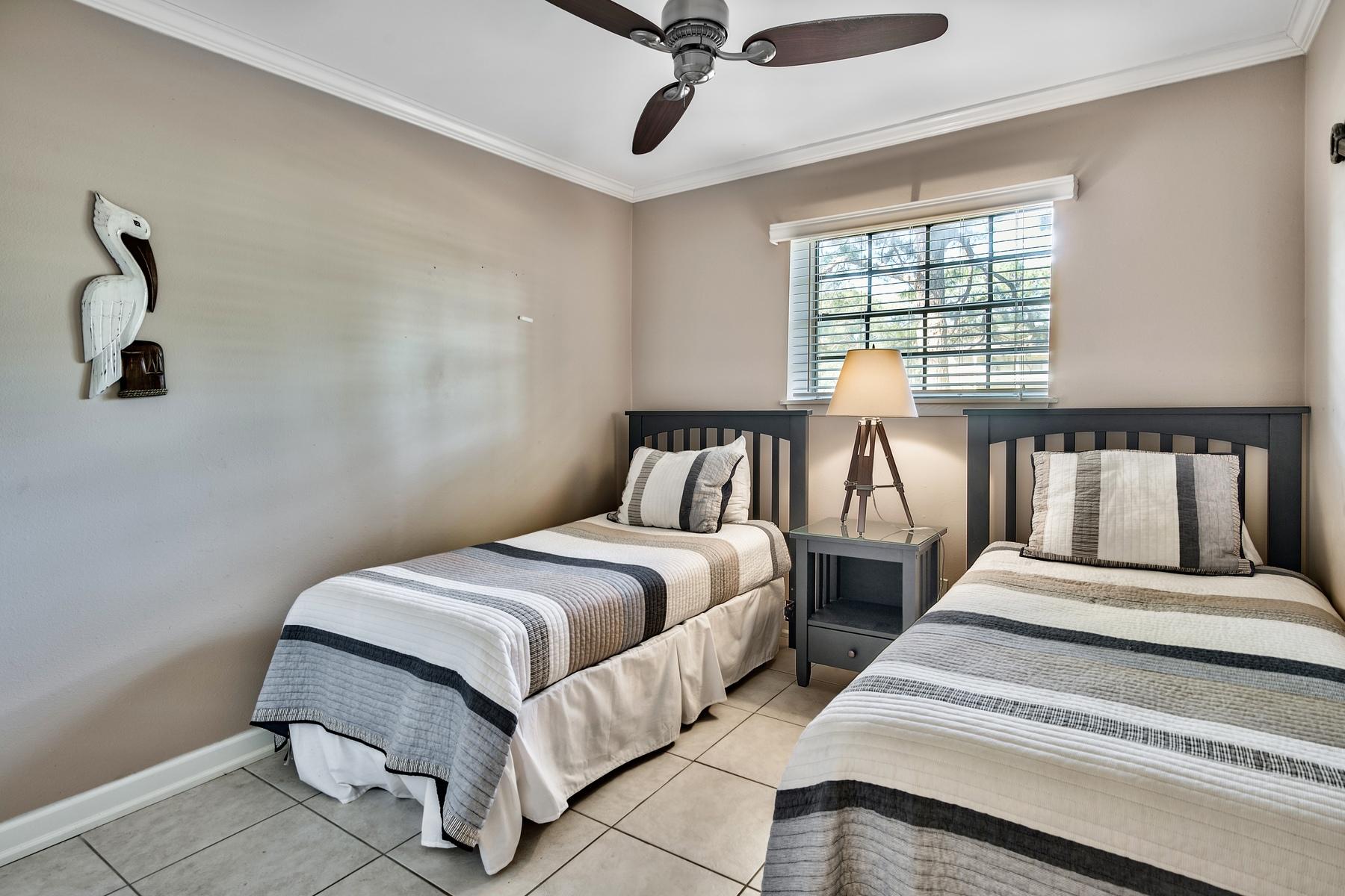 SEASCAPE CONDO GARDEN VILLA - Residential